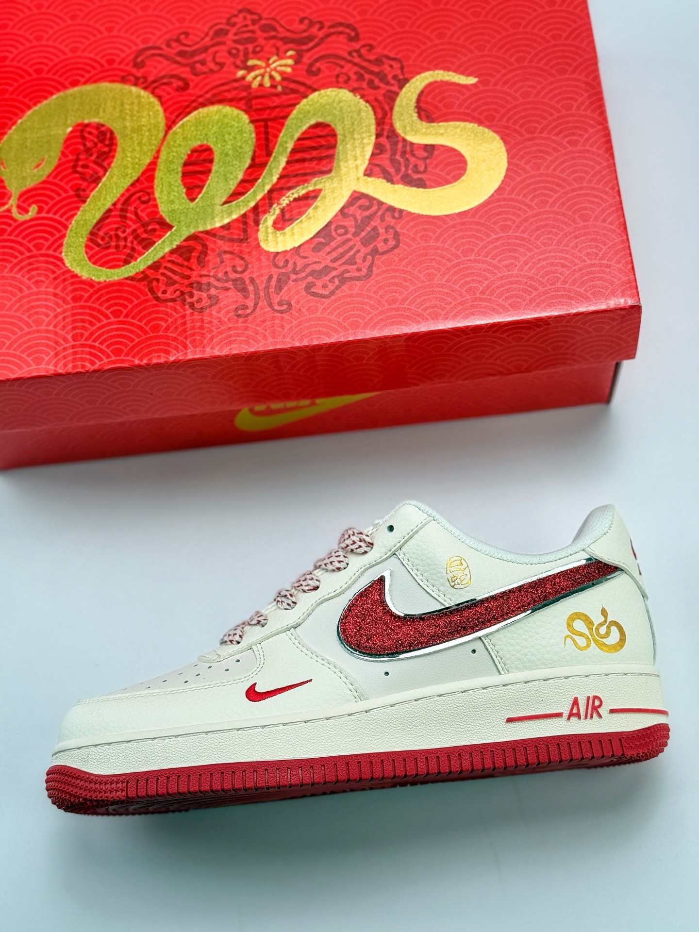 220 Nike Air Force 1 Low 07 蛇年限定 白红小钩满天星 QY6818-601