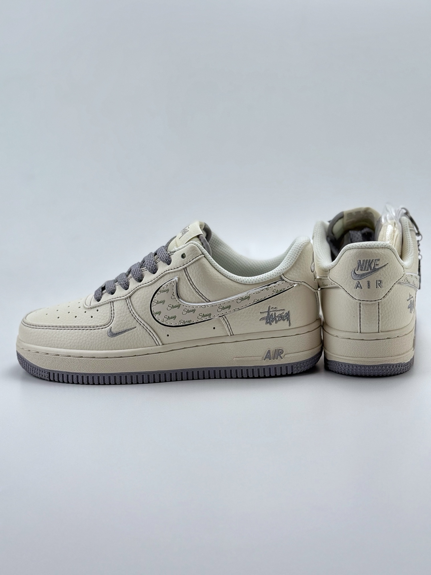 260 Nike Air Force 1 Low 07 x Stussy 白灰小钩满天星  HH7518-041