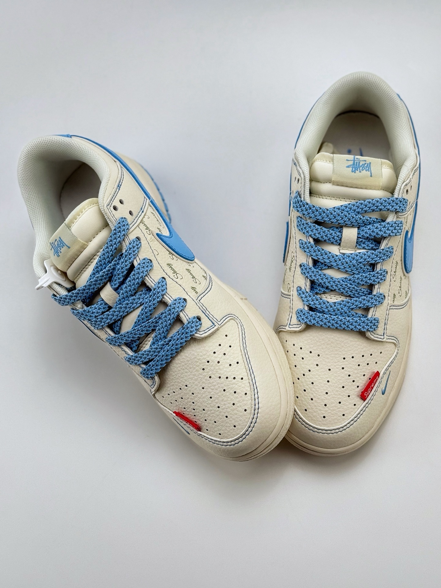 280 Nike SB Dunk Low x Stussy 白蓝小钩满天星  XS6089-534