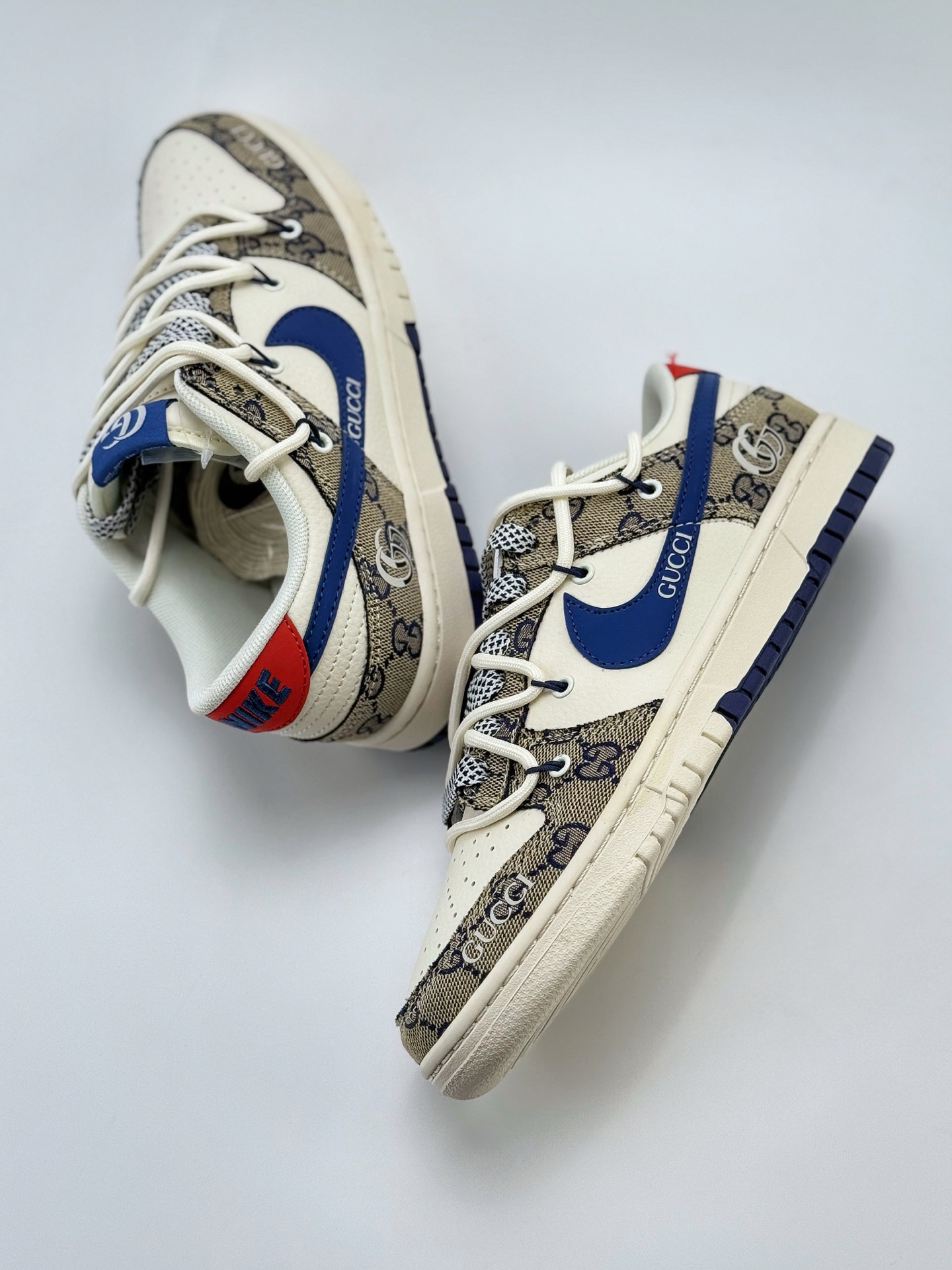 300 Nike SB Dunk Low x GUCCI 白灰蓝绑带满天星  SJ2068-317
