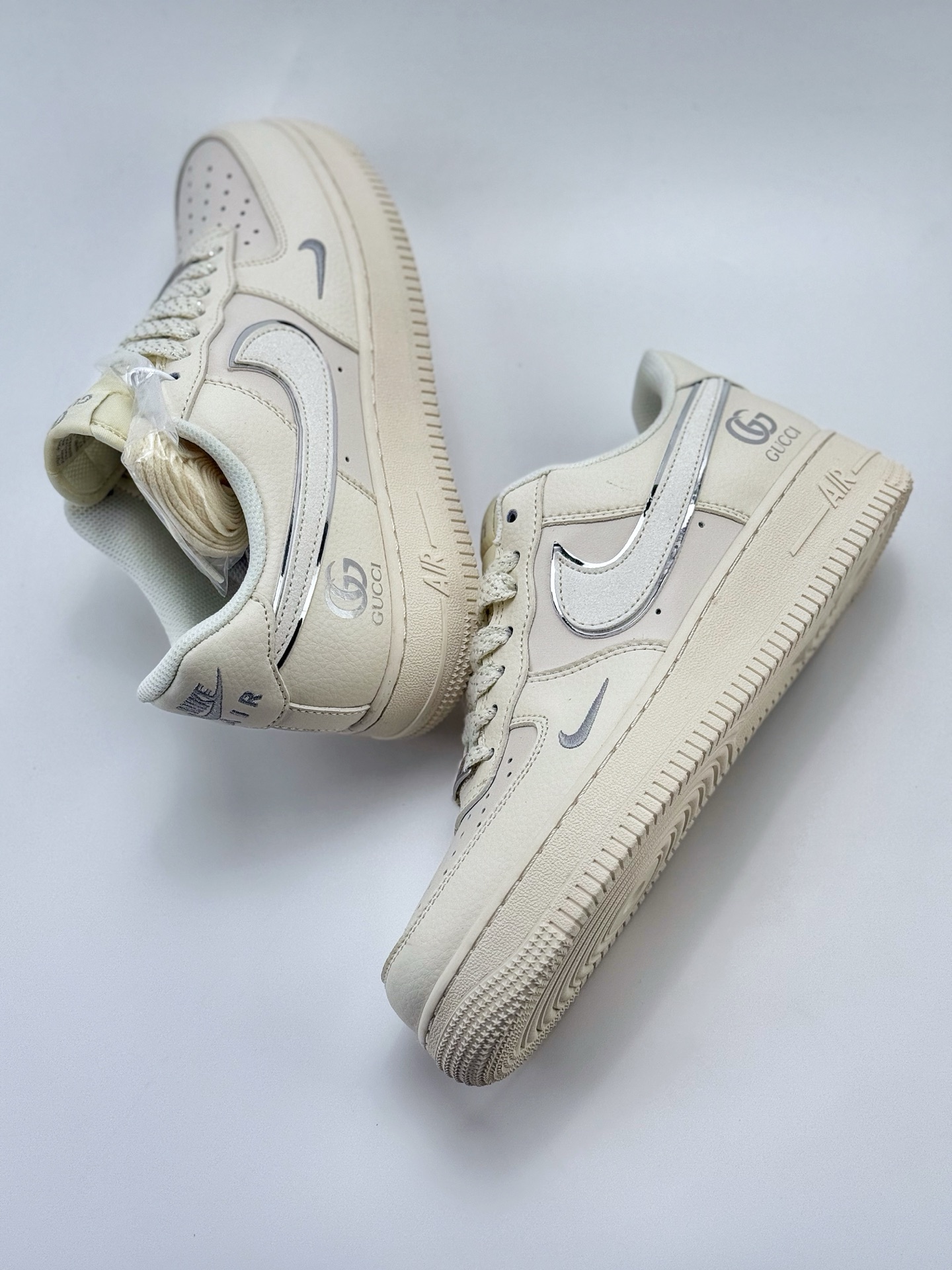 220 Nike Air Force 1 Low 07 x GUCCI 白银小钩满天星  QY6818-612