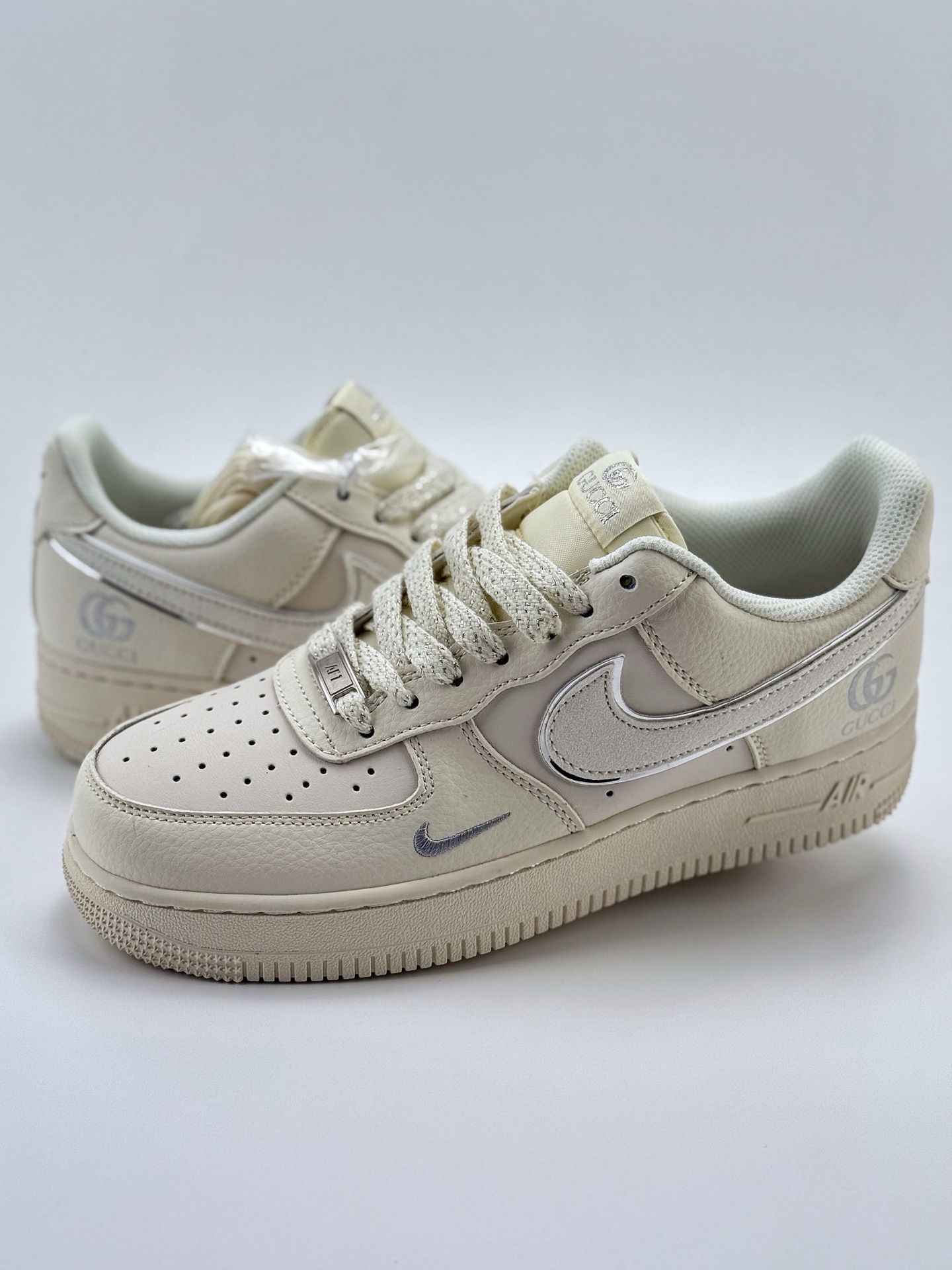 220 Nike Air Force 1 Low 07 x GUCCI 白银小钩满天星  QY6818-612