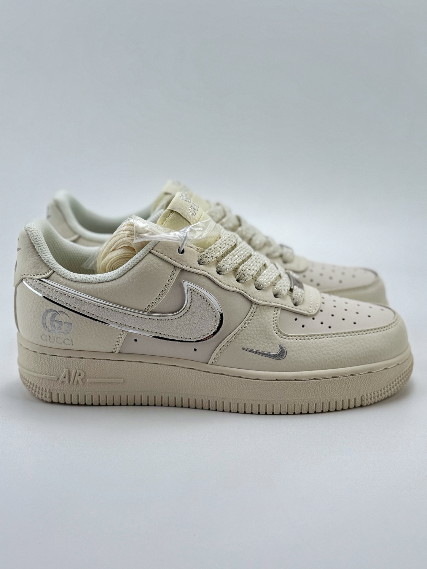 220 Nike Air Force 1 Low 07 x GUCCI 白银小钩满天星  QY6818-612