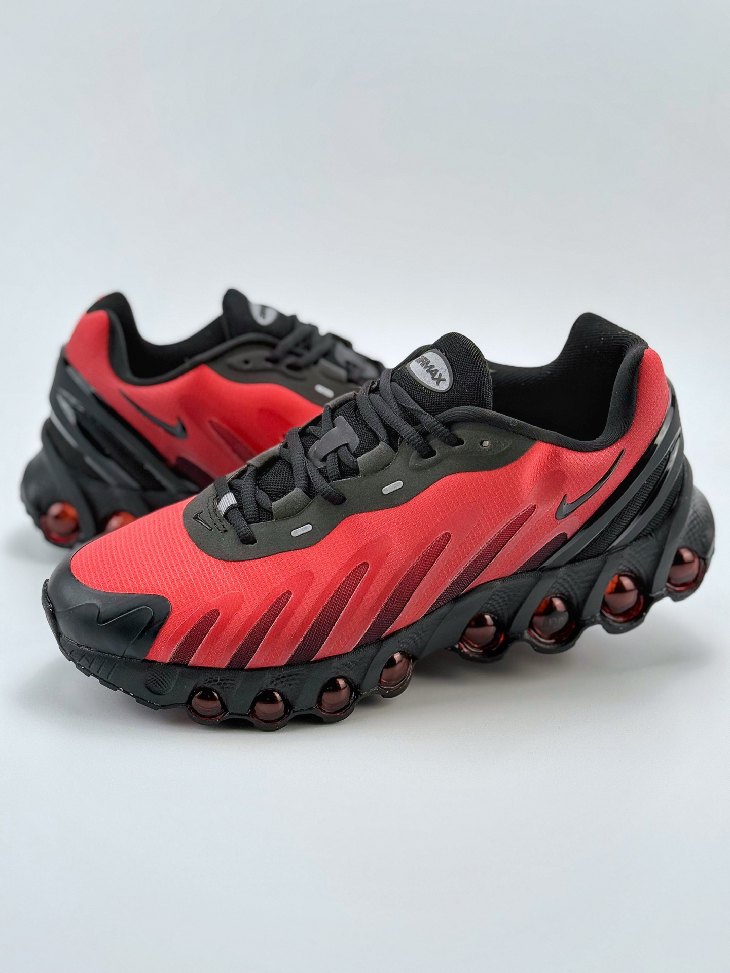 190 Nike Air Max DN8 复古减震气垫跑鞋  FQ7860-008