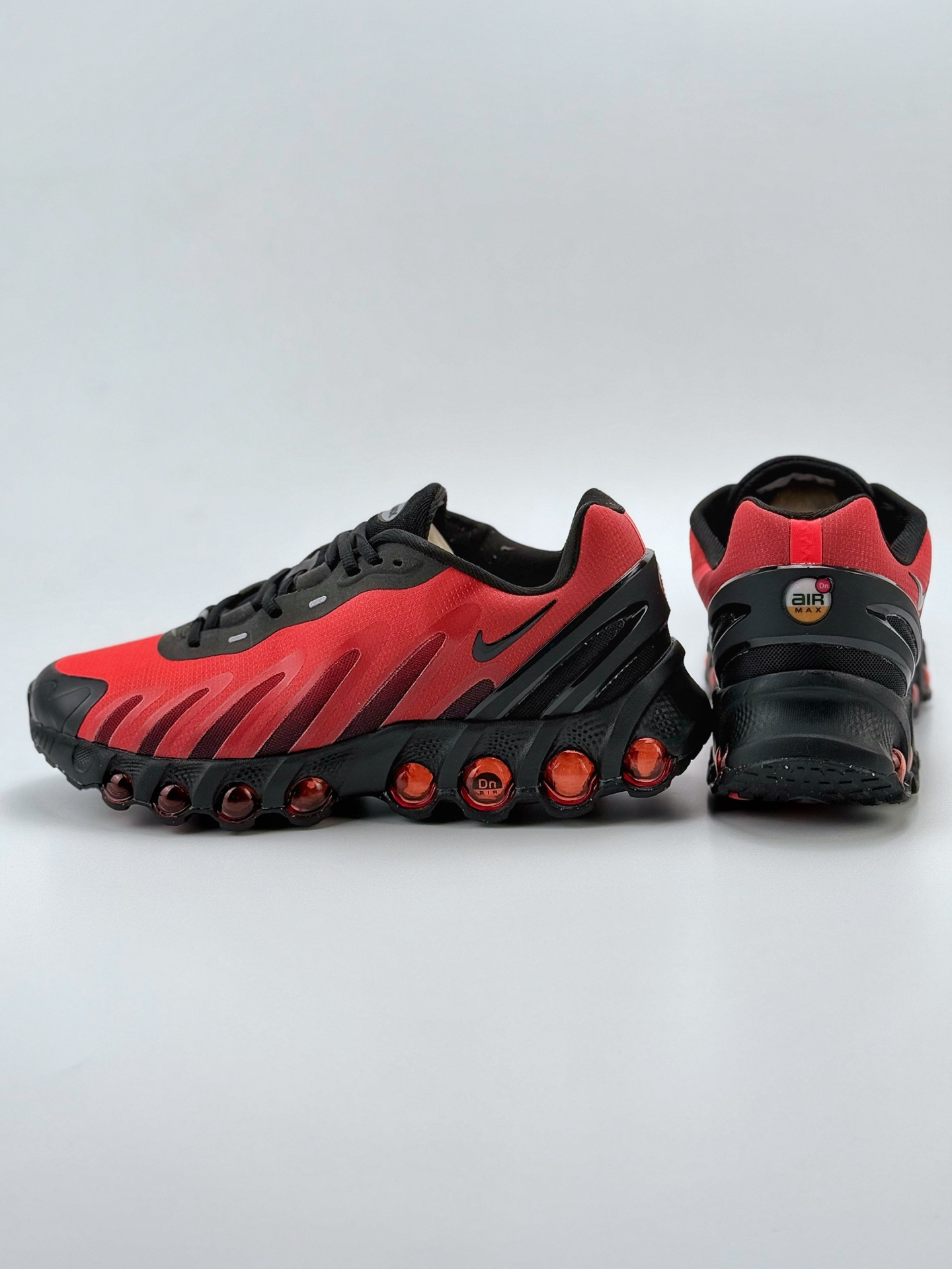 190 Nike Air Max DN8 复古减震气垫跑鞋  FQ7860-008
