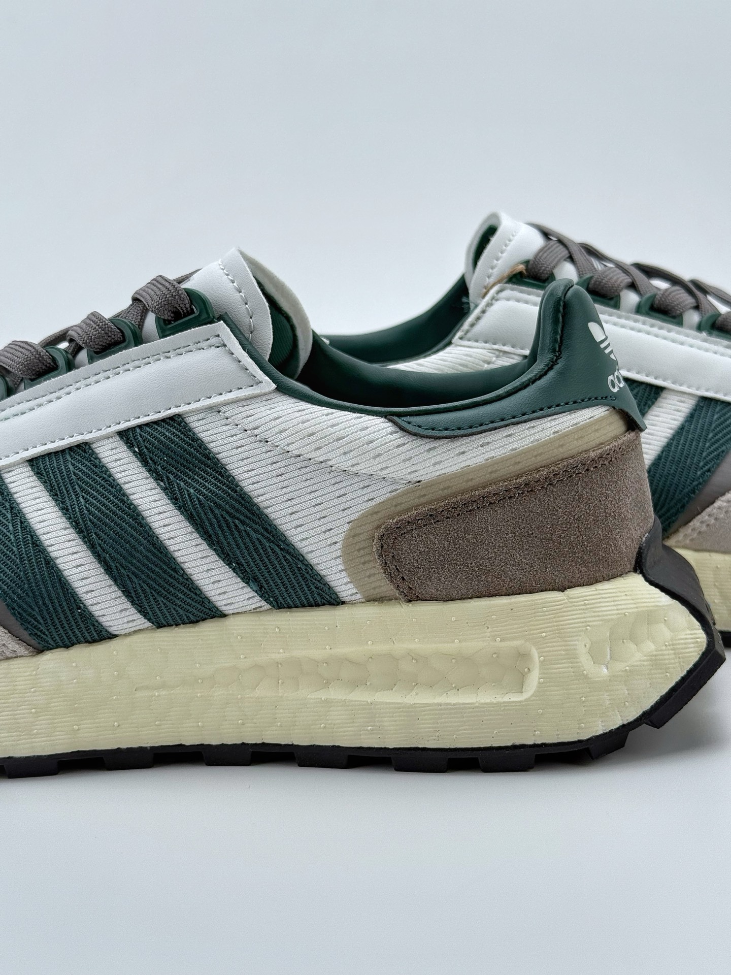 180 adidas Racing E5 Boost Prototype  速度轻盈复古系列 IE3910