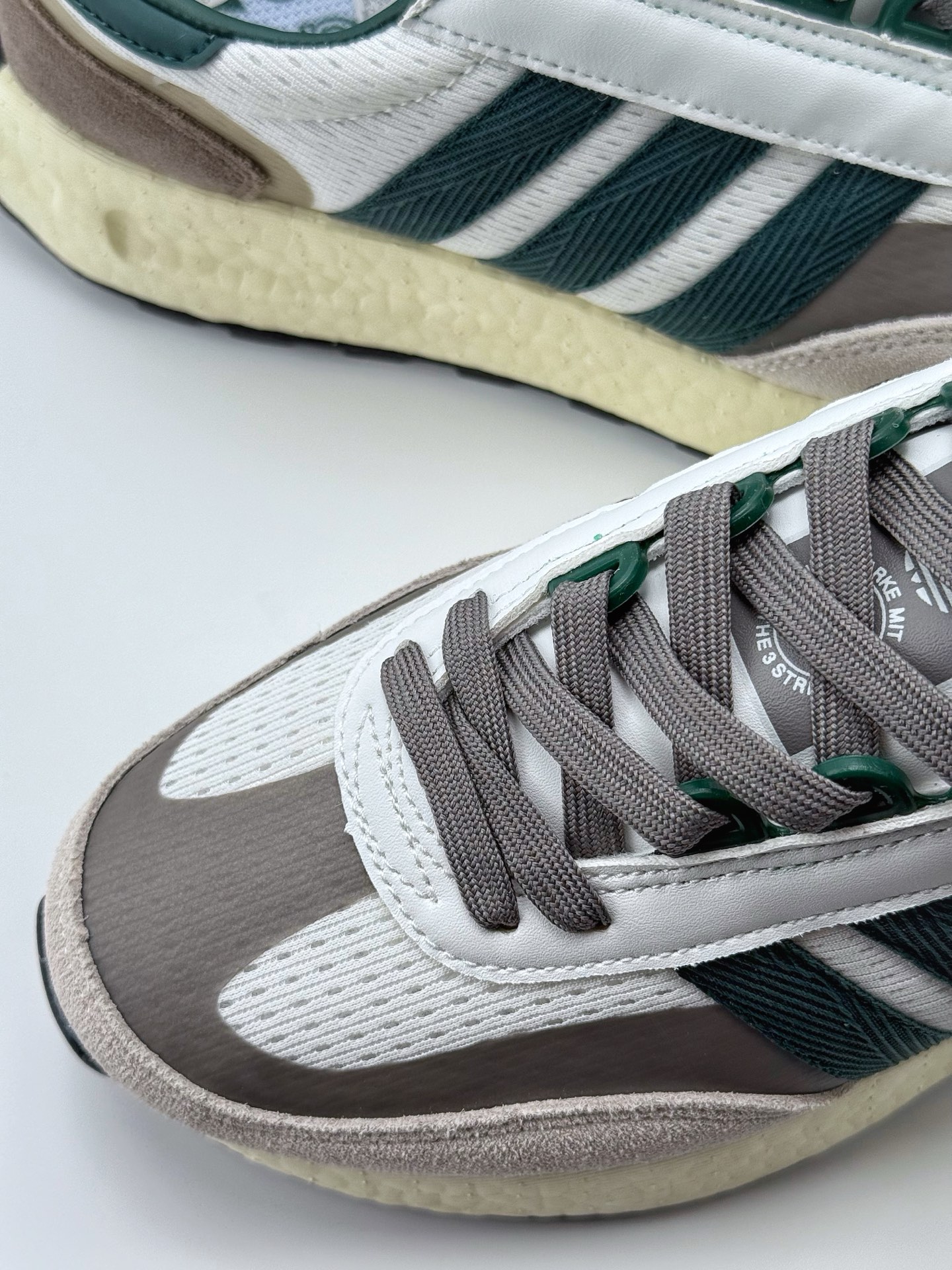 180 adidas Racing E5 Boost Prototype  速度轻盈复古系列 IE3910