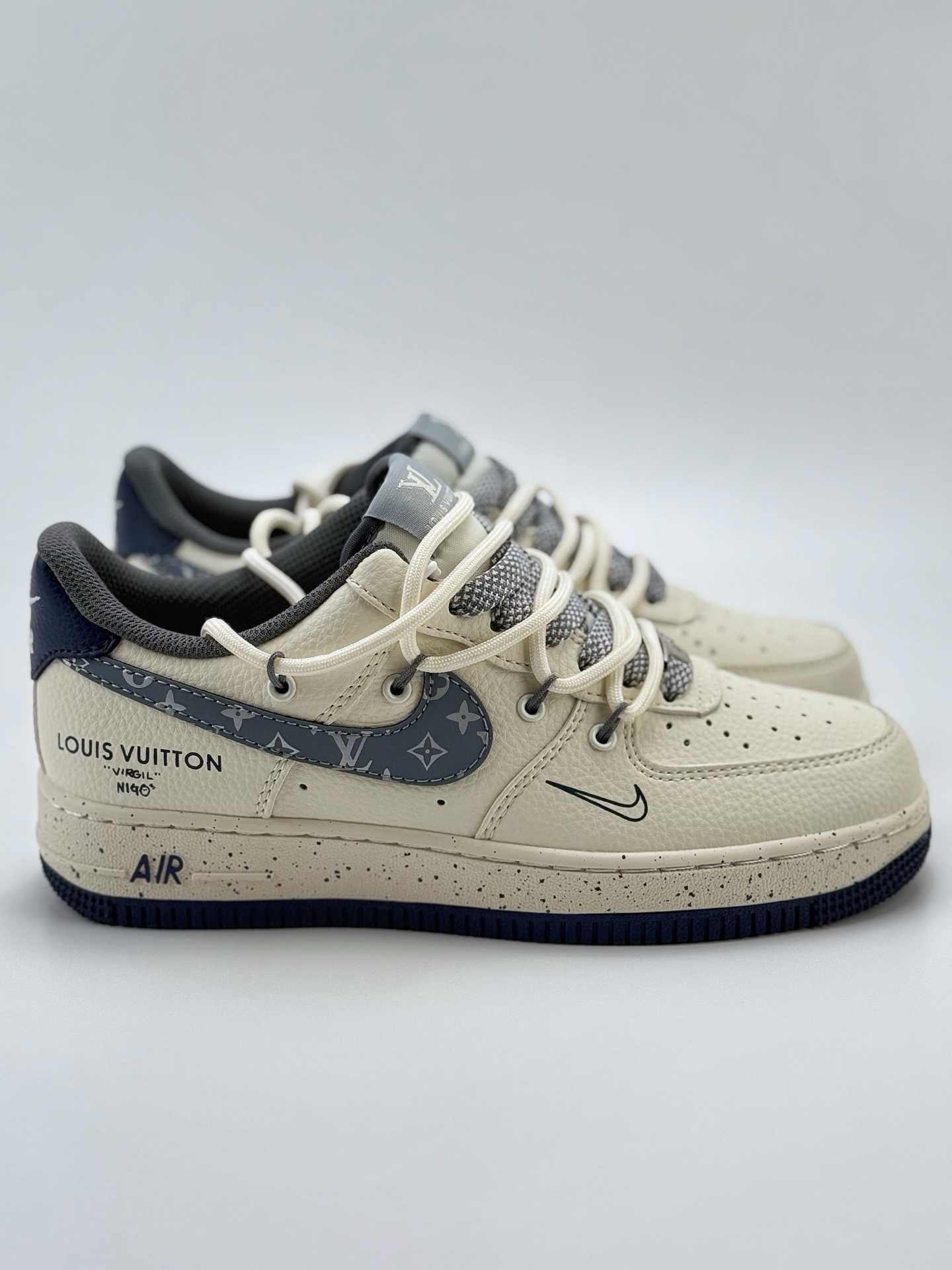 260 Nike Air Force 1 Low 07 x Louis Vuitton 白灰小钩绑带满天星  DM6868-066