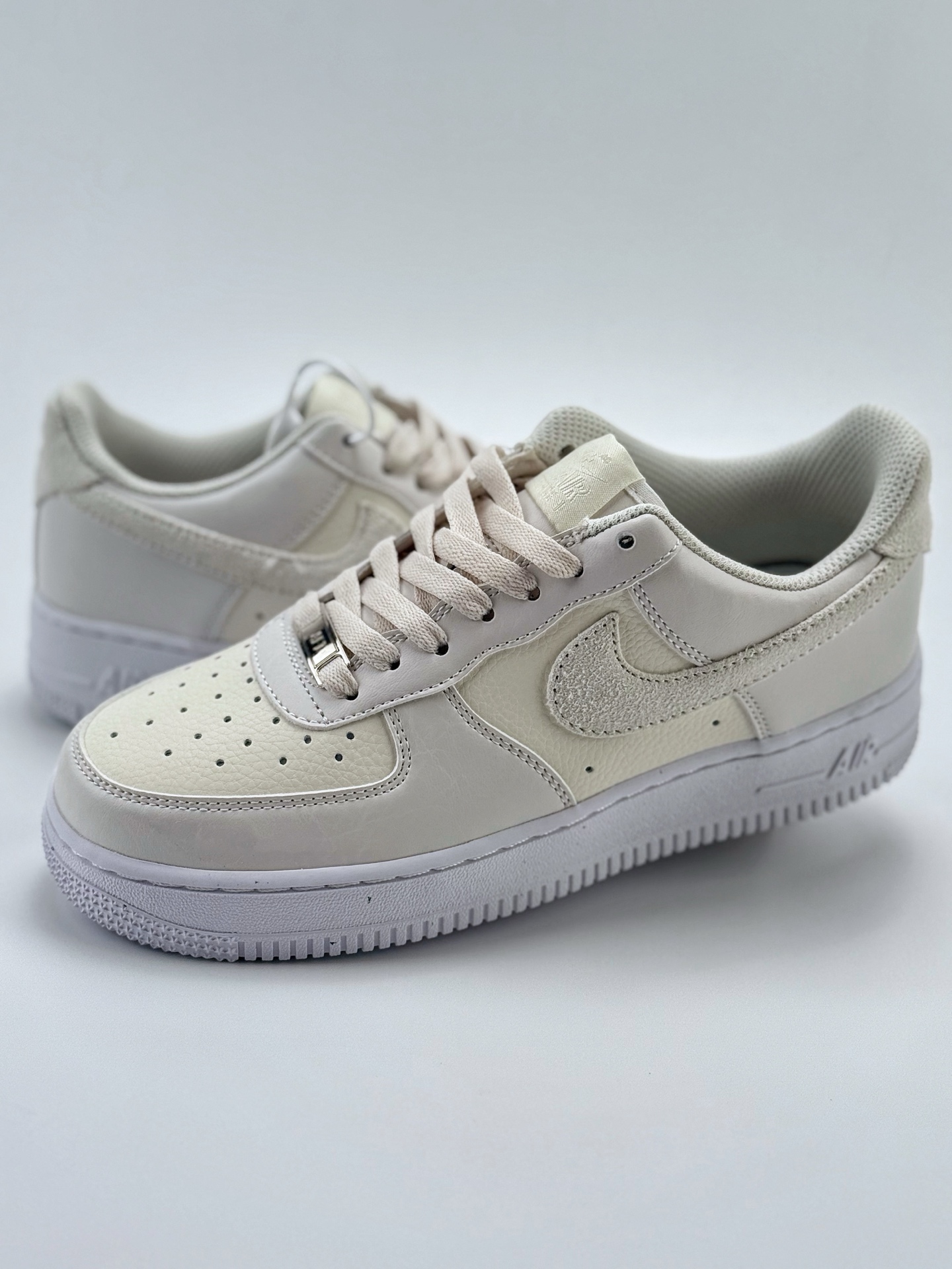 200 Nike Air Force 1 Low 07 NN 乳白色 HQ3905-001