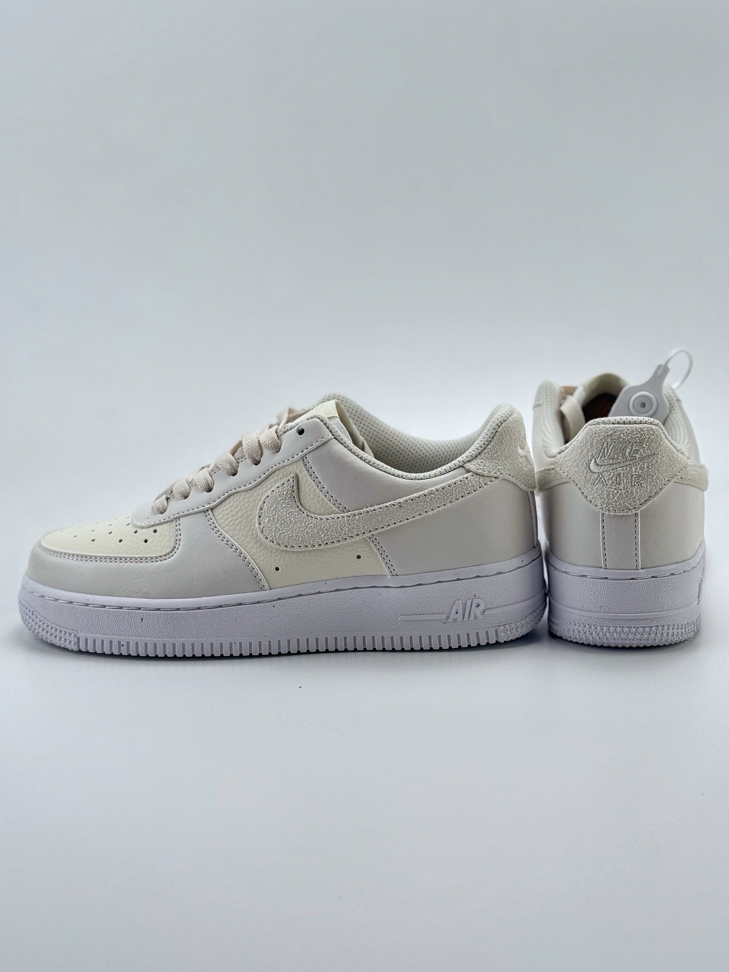 200 Nike Air Force 1 Low 07 NN 乳白色 HQ3905-001