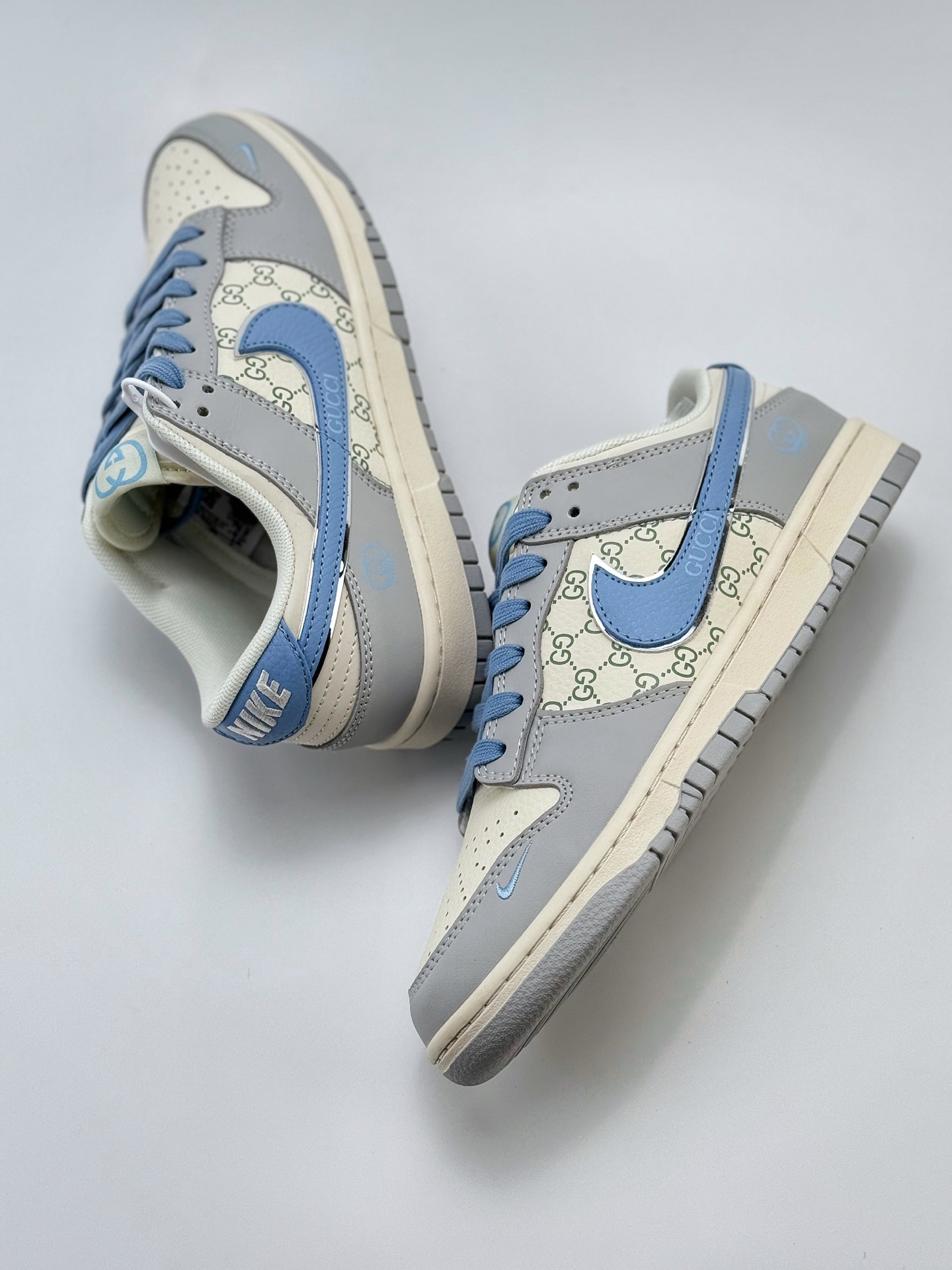 280 Nike SB Dunk Low x GUCCI 白灰蓝小钩  JJ2508-556