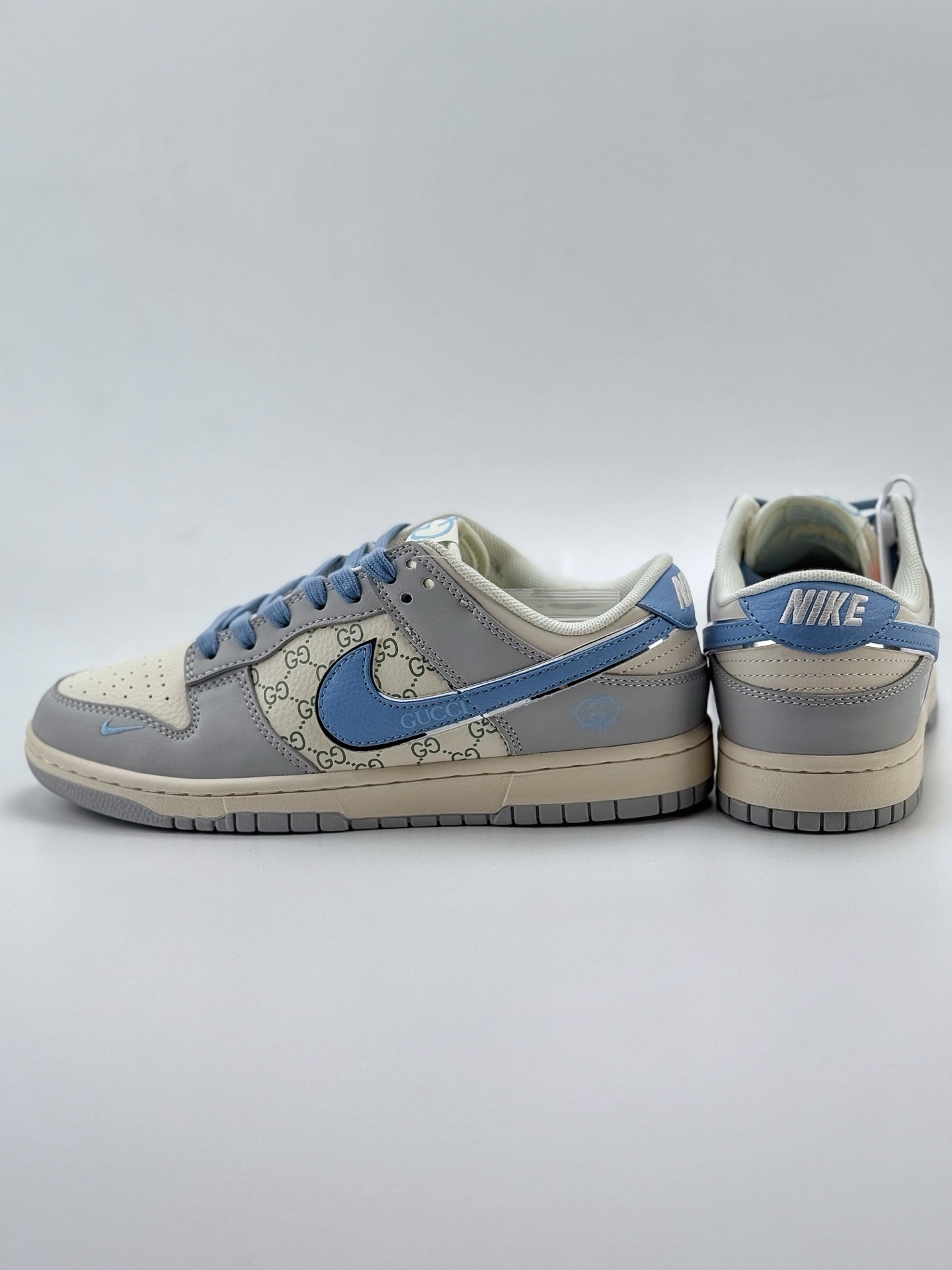 280 Nike SB Dunk Low x GUCCI 白灰蓝小钩  JJ2508-556