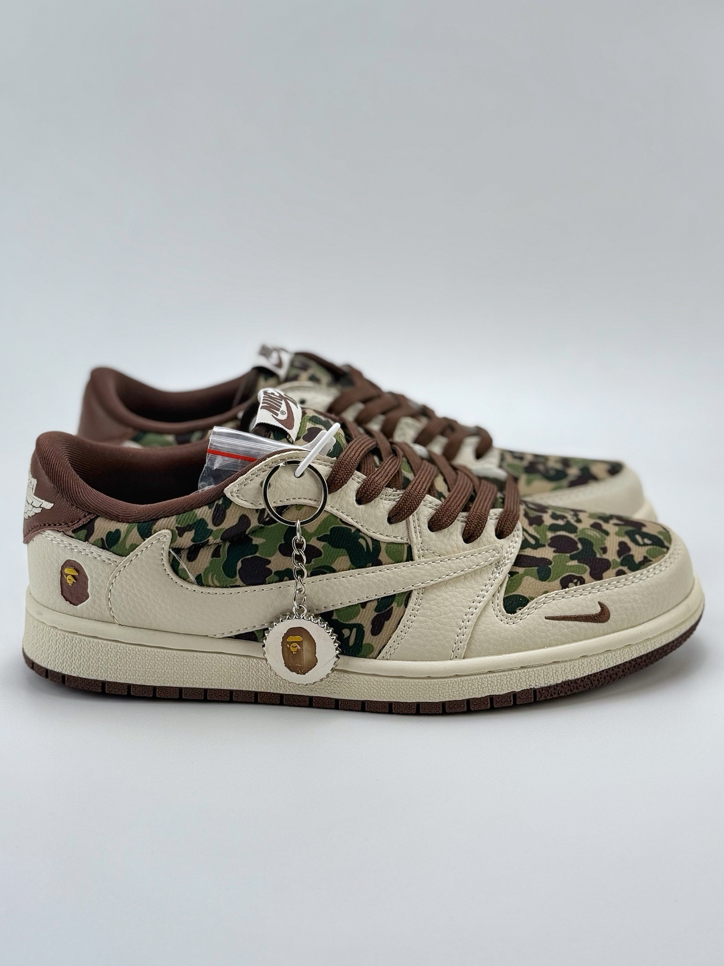 280 Travis Scott x Nike Air Jordan 1 Low x BAPE  Air Jordan 1 Low 反转白迷彩绿棕小钩倒钩 XS2024-019
