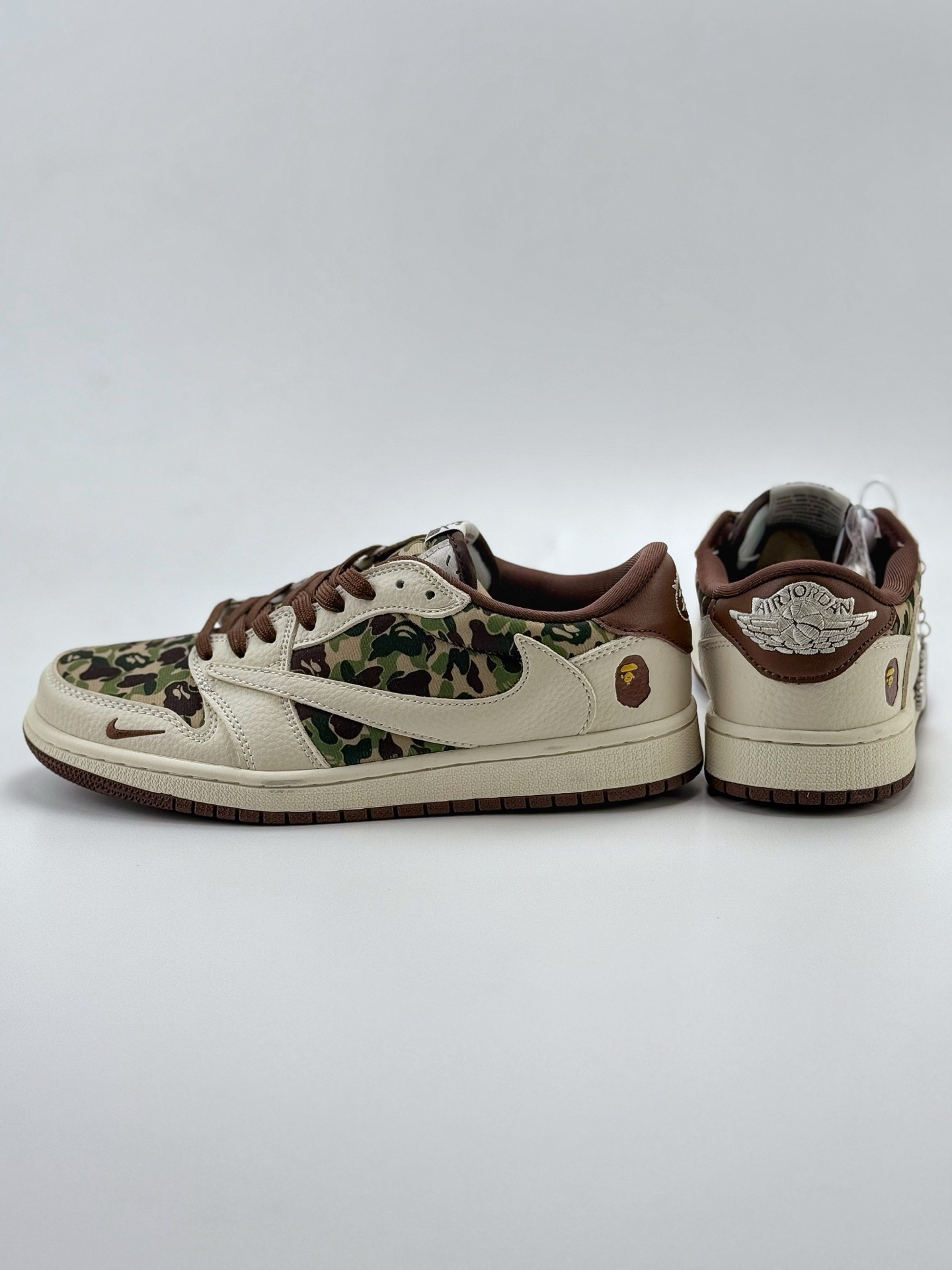 280 Travis Scott x Nike Air Jordan 1 Low x BAPE  Air Jordan 1 Low 反转白迷彩绿棕小钩倒钩 XS2024-019