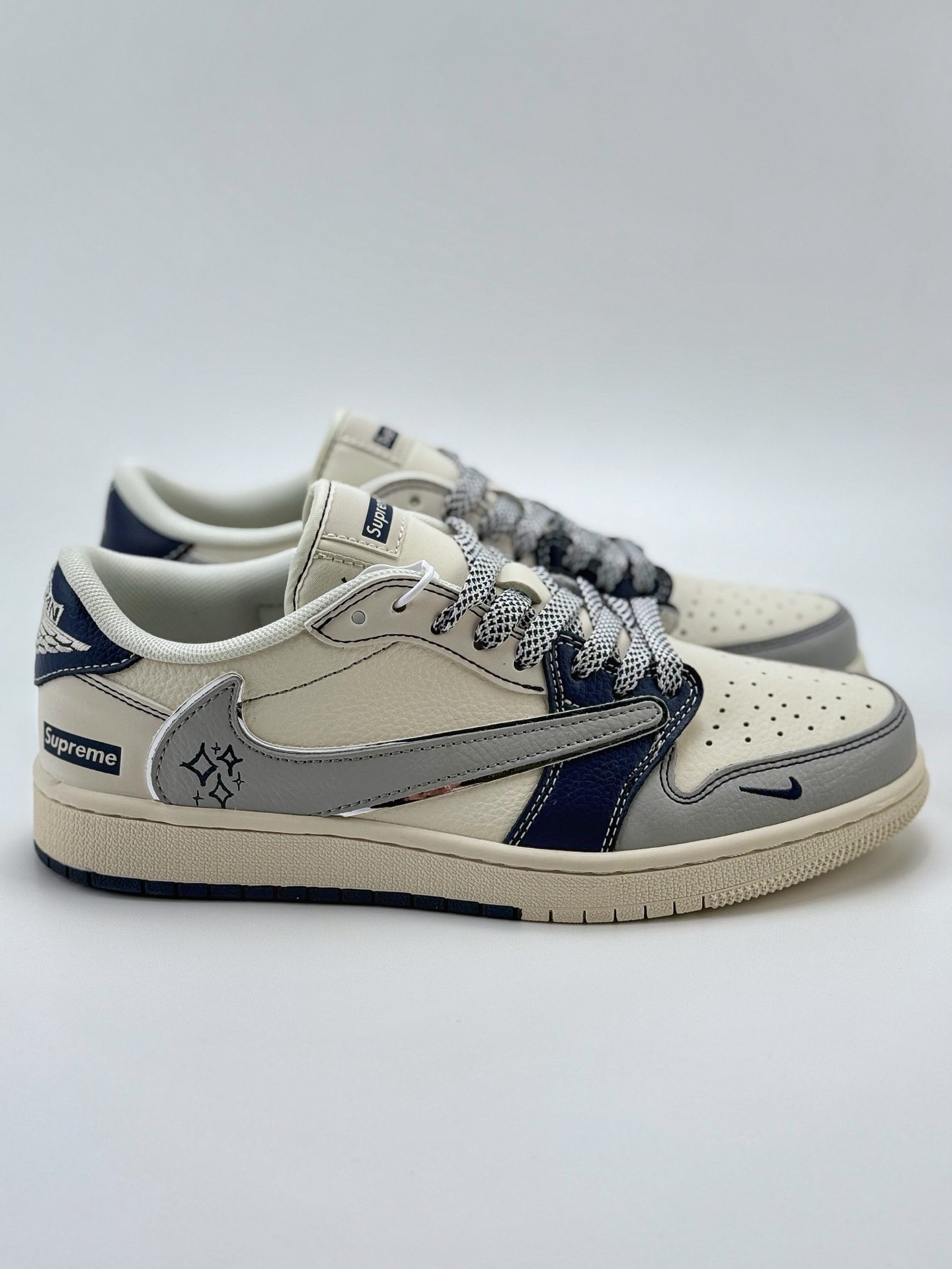 280 Travis Scott x Nike Air Jordan 1 Low x Supreme Air Jordan 1 Low 反转白灰蓝小钩满天星倒钩  XS7089-549