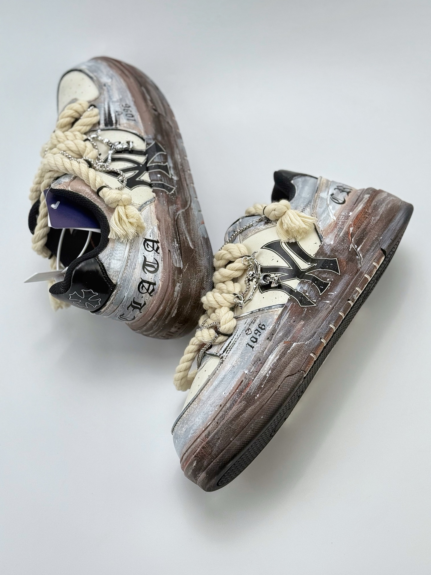 280 MLB Chunky Liner PU 涂鸦做旧骷髅 灰棕 厚底老爹厚底休闲运动慢跑鞋  3ASXCA51NXK