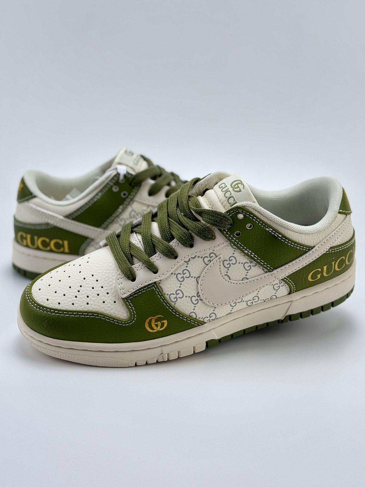 240 Nike SB Dunk Low x GUCCI 白绿  SD6868-106