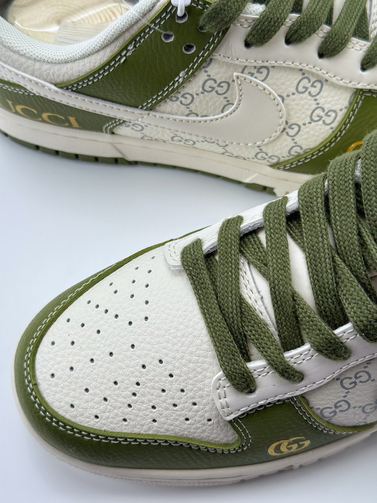 240 Nike SB Dunk Low x GUCCI 白绿  SD6868-106