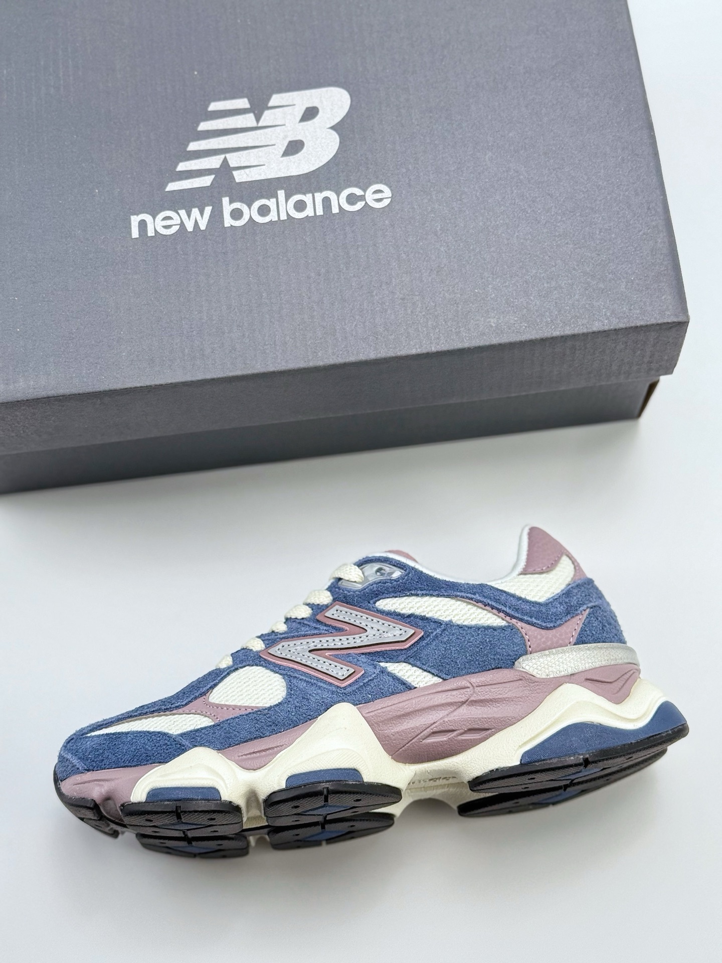210 Joe Freshgoods x New Balance 版本 NB9060 联名款 复古休闲运动慢跑鞋  U9060FL