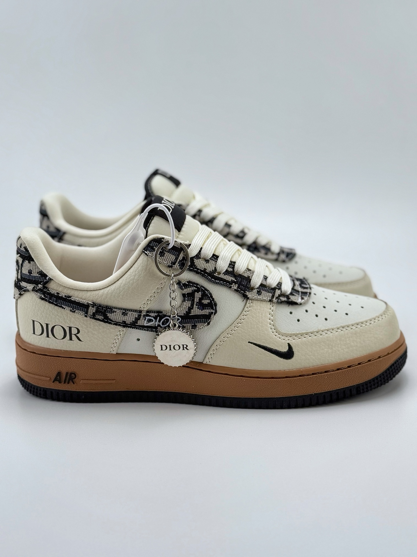 260 Nike Air Force 1 Low 07 x DIOR 米黑小钩  KK1988-048