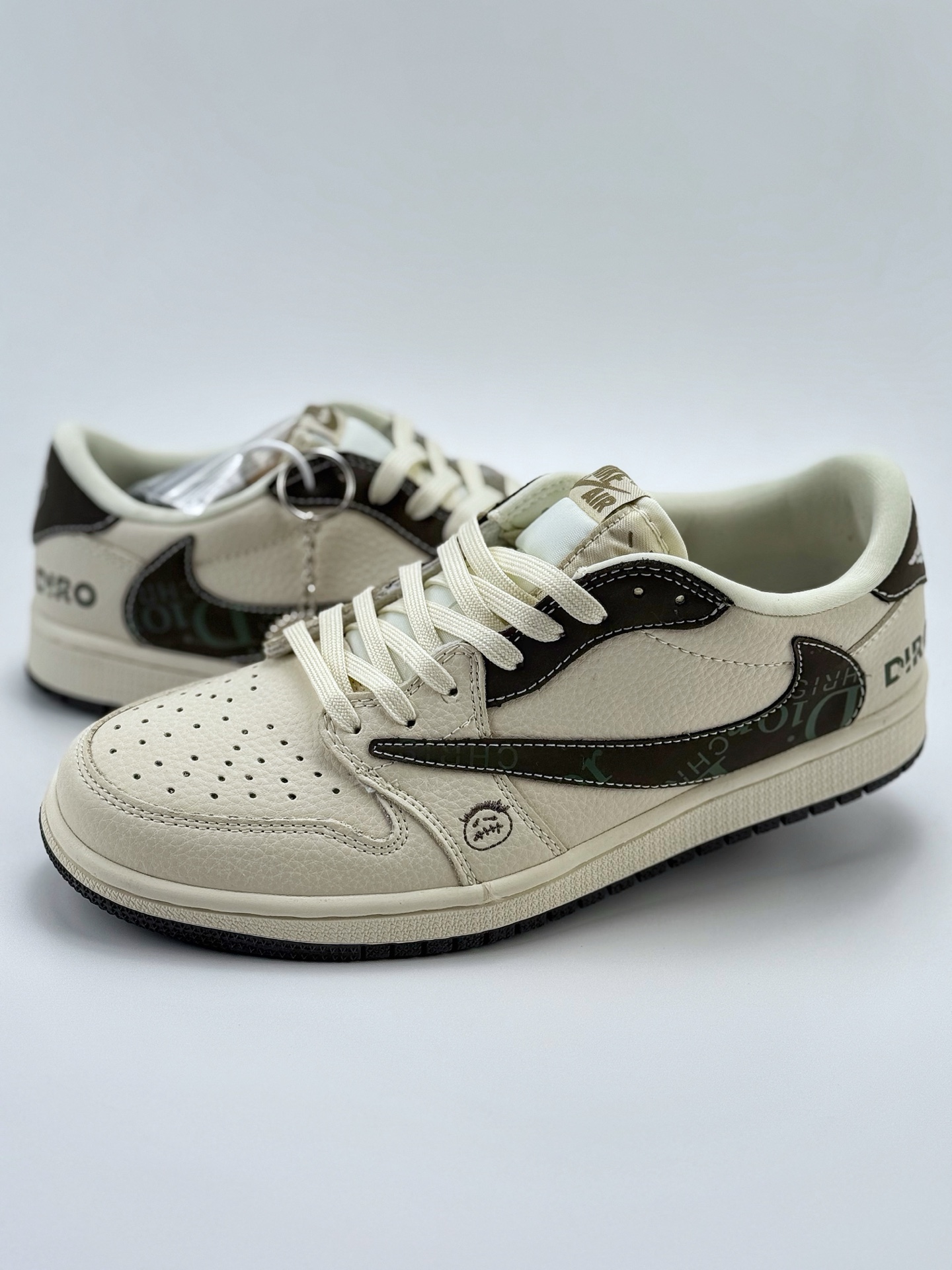 280 Travis Scott x Nike Air Jordan 1 Low x DIOR Air Jordan 1 Low 反转白绿倒钩 LD2025-006