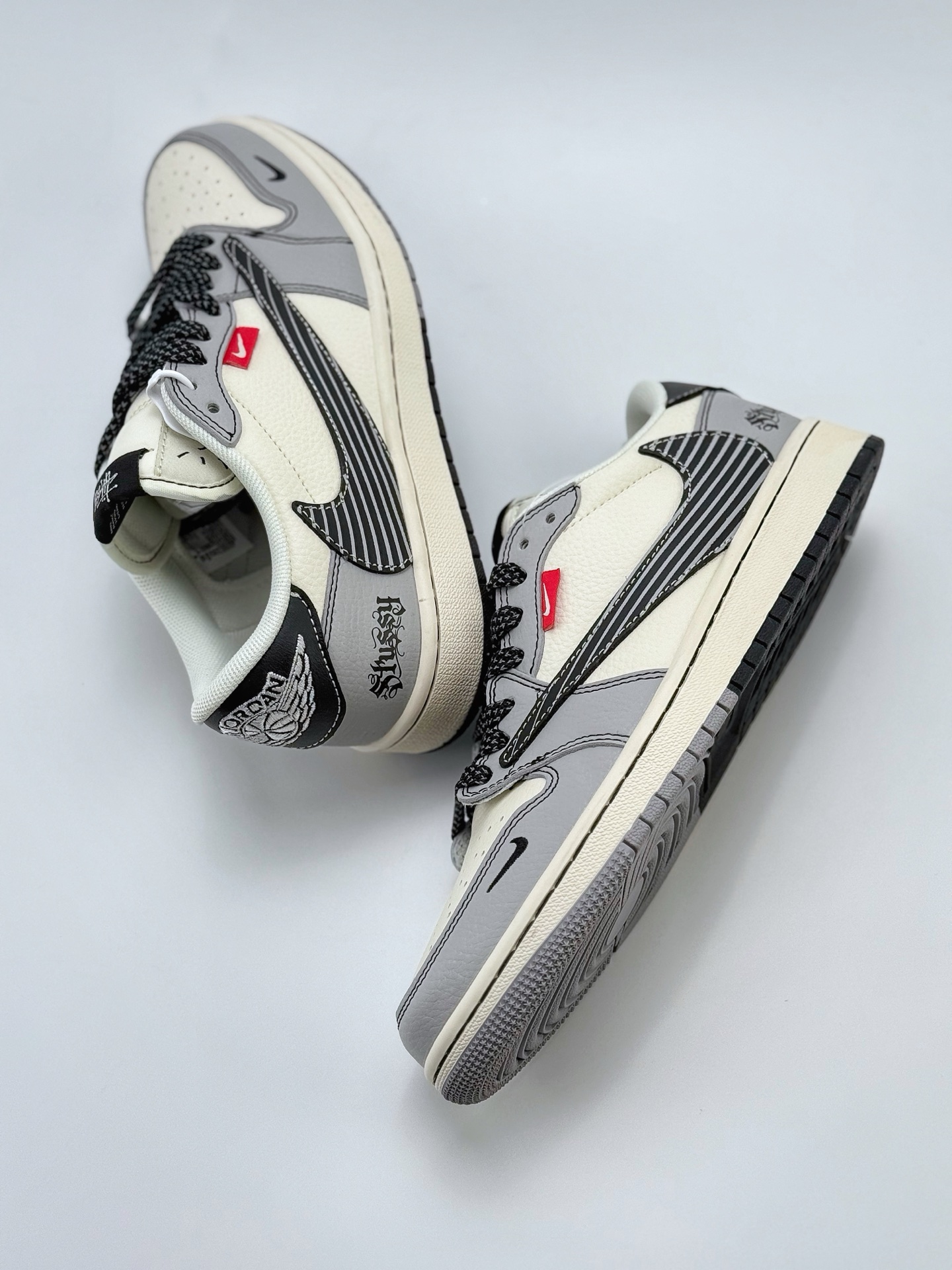 280 Travis Scott x Nike Air Jordan 1 Low x Stussy Air Jordan 1 Low 反转白灰小钩满天星倒钩 JJ2508-550