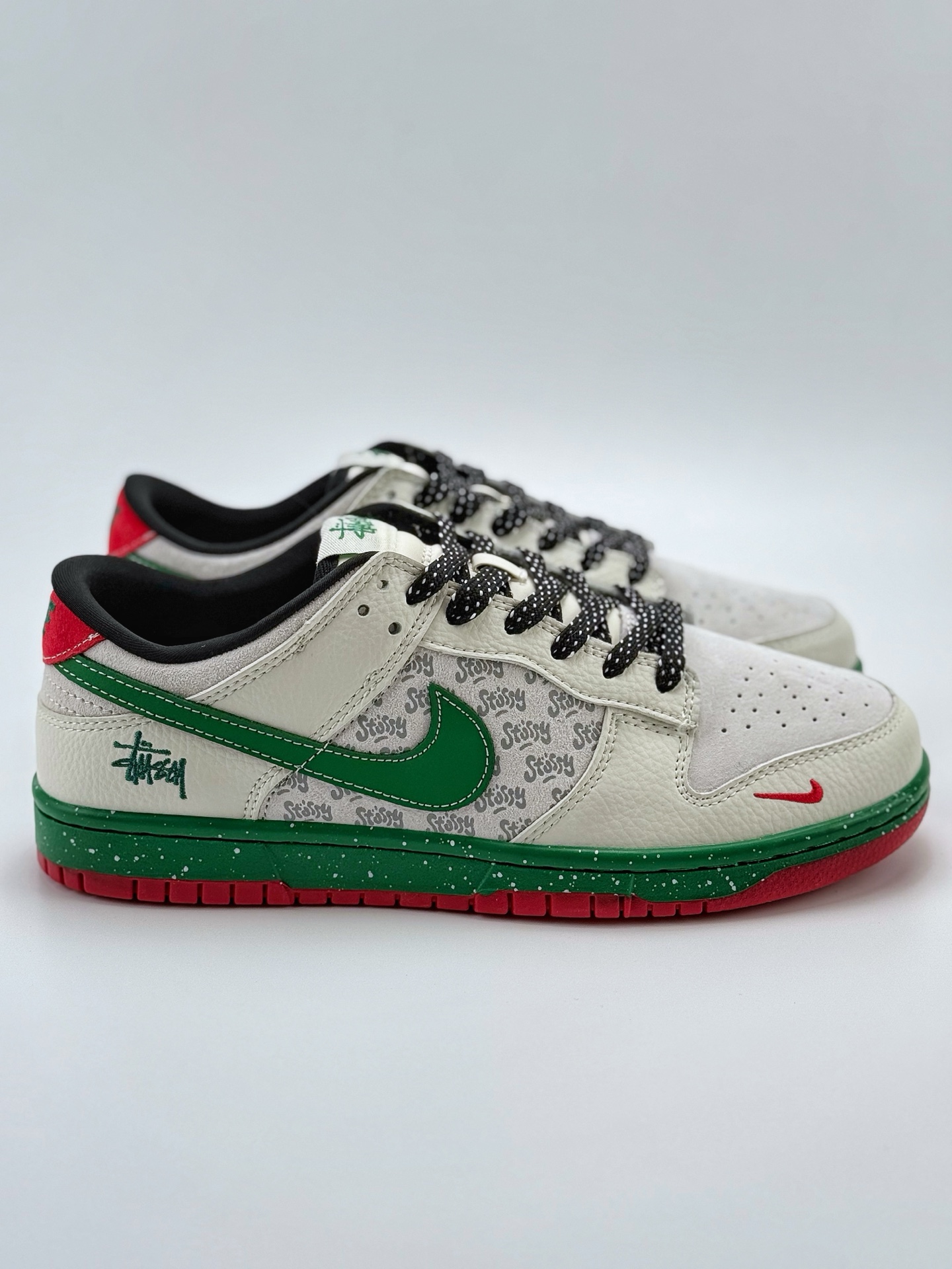 280 Nike SB Dunk Low x Stussy 白绿红小钩满天星  SC9207-406