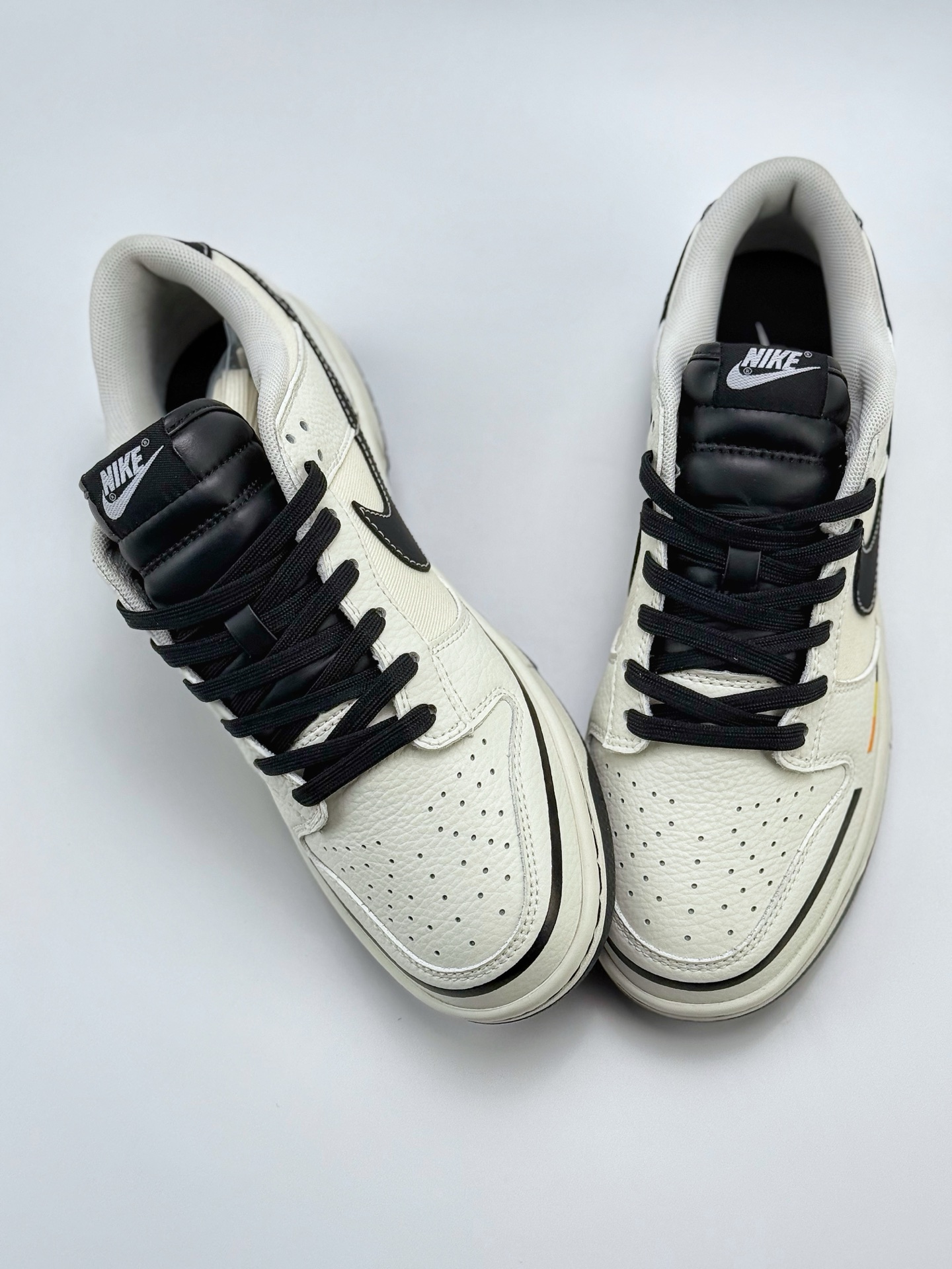 240 Nike SB Dunk Low 藤原豆腐店 白黑  CY5979-114