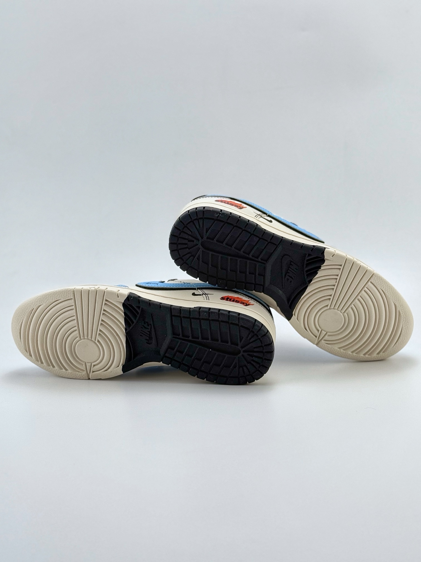 280 Nike SB Dunk Low x Stussy 白蓝小钩满天星  ZH2598-225