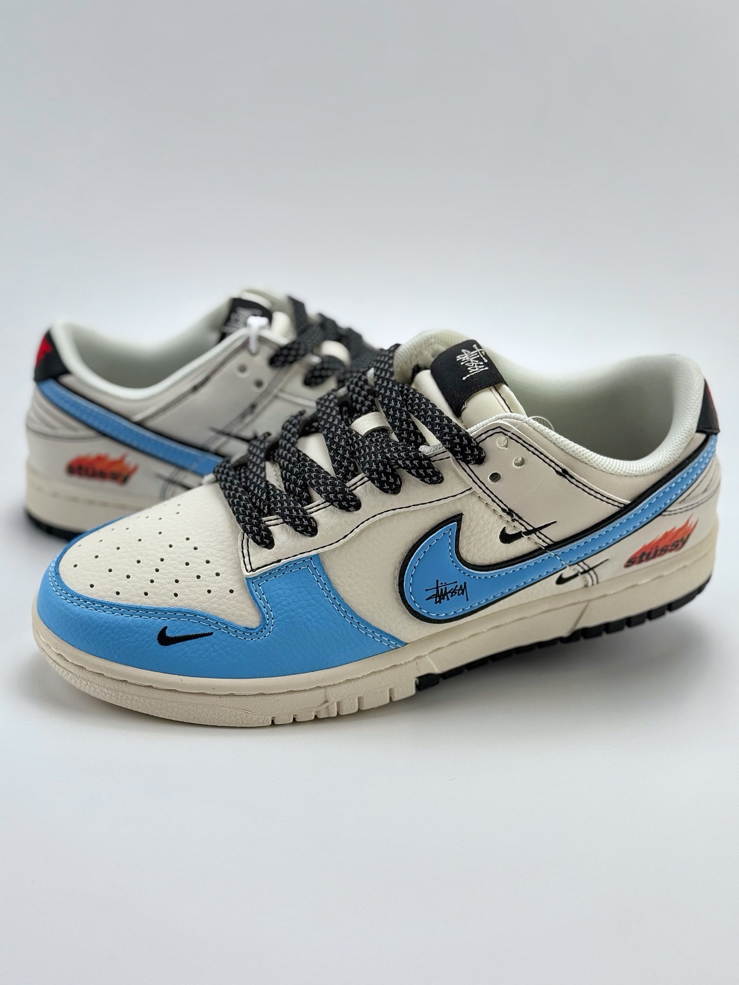 280 Nike SB Dunk Low x Stussy 白蓝小钩满天星  ZH2598-225