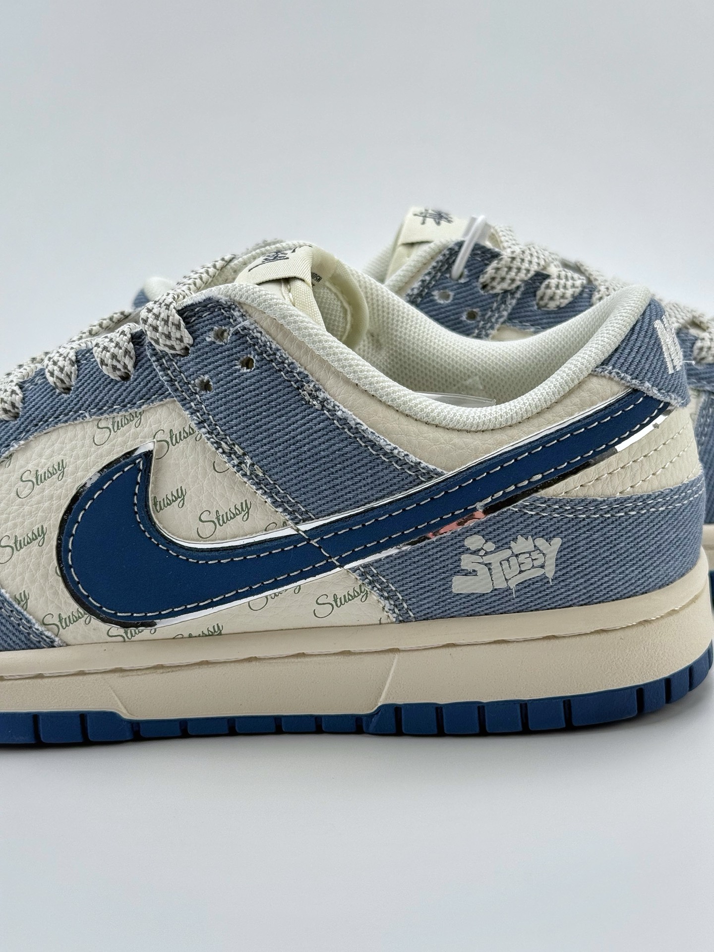 280 Nike SB Dunk Low x Stussy 白蓝牛仔小钩满天星  JJ2508-562