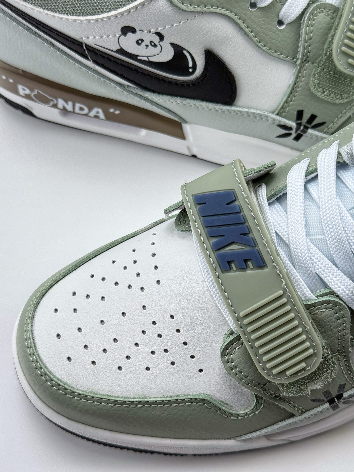 270 Nike Air Jordan Legacy 312 Low 特殊手绘 水墨国风 黑小钩熊猫  HV5970-101