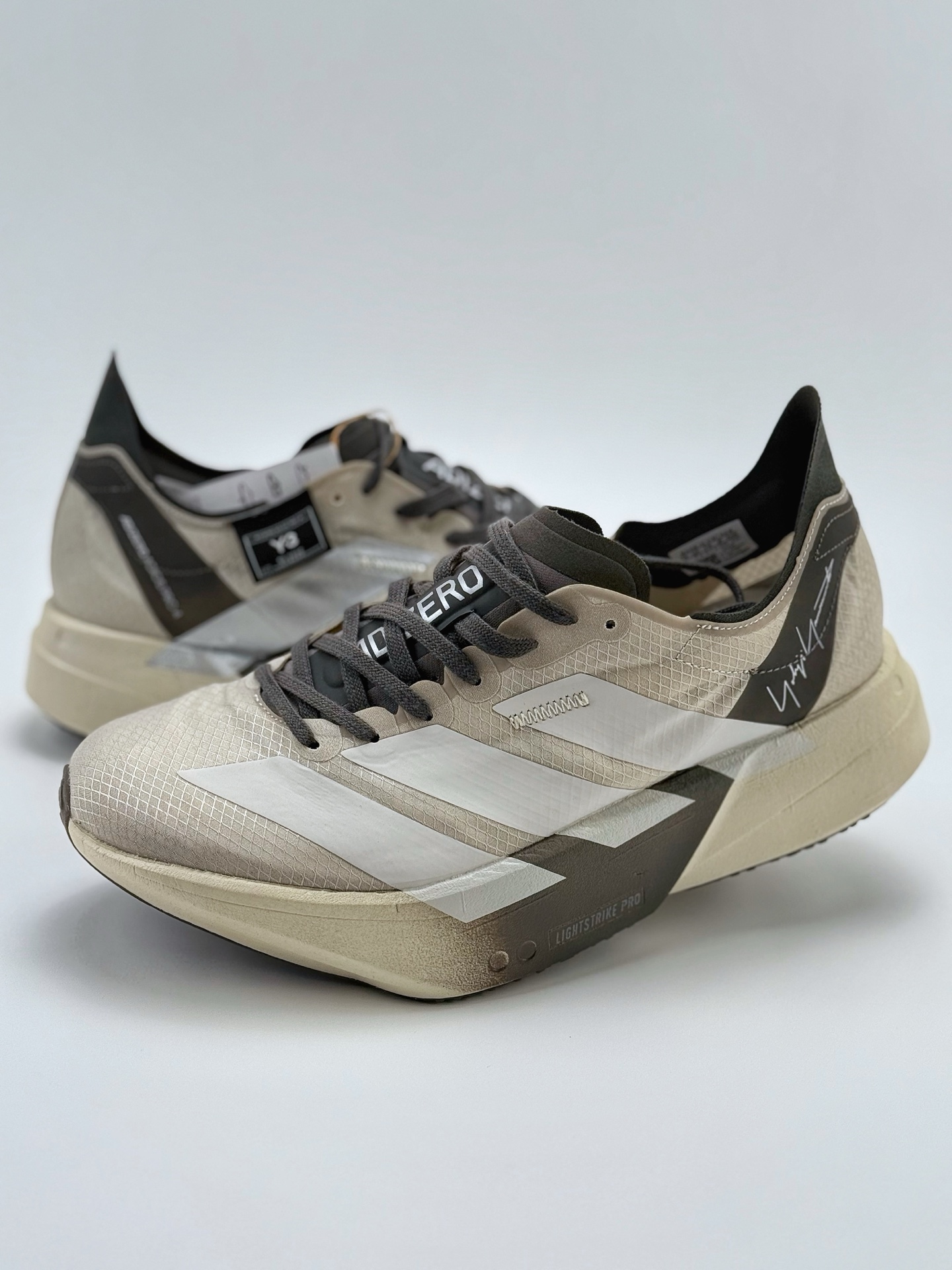 190 Ad Adizero Adios 4 M Y-3 轻盈跑鞋 耐磨减震专业跑步鞋    JS3154