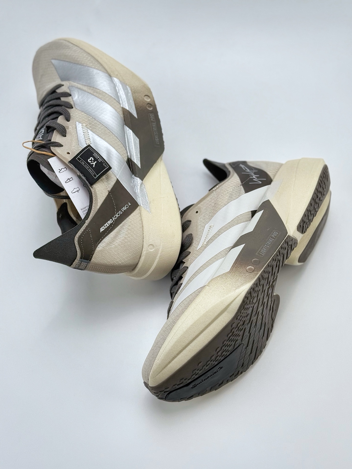 190 Ad Adizero Adios 4 M Y-3 轻盈跑鞋 耐磨减震专业跑步鞋    JS3154