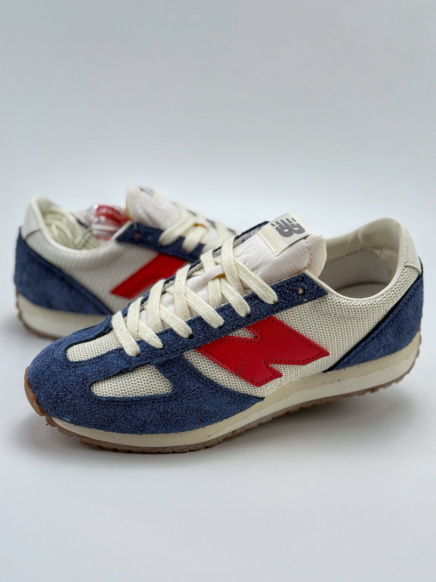 160 New Balance NB471 纯原系列 471系列织物牛剖层革生活休闲鞋 U471AKTK