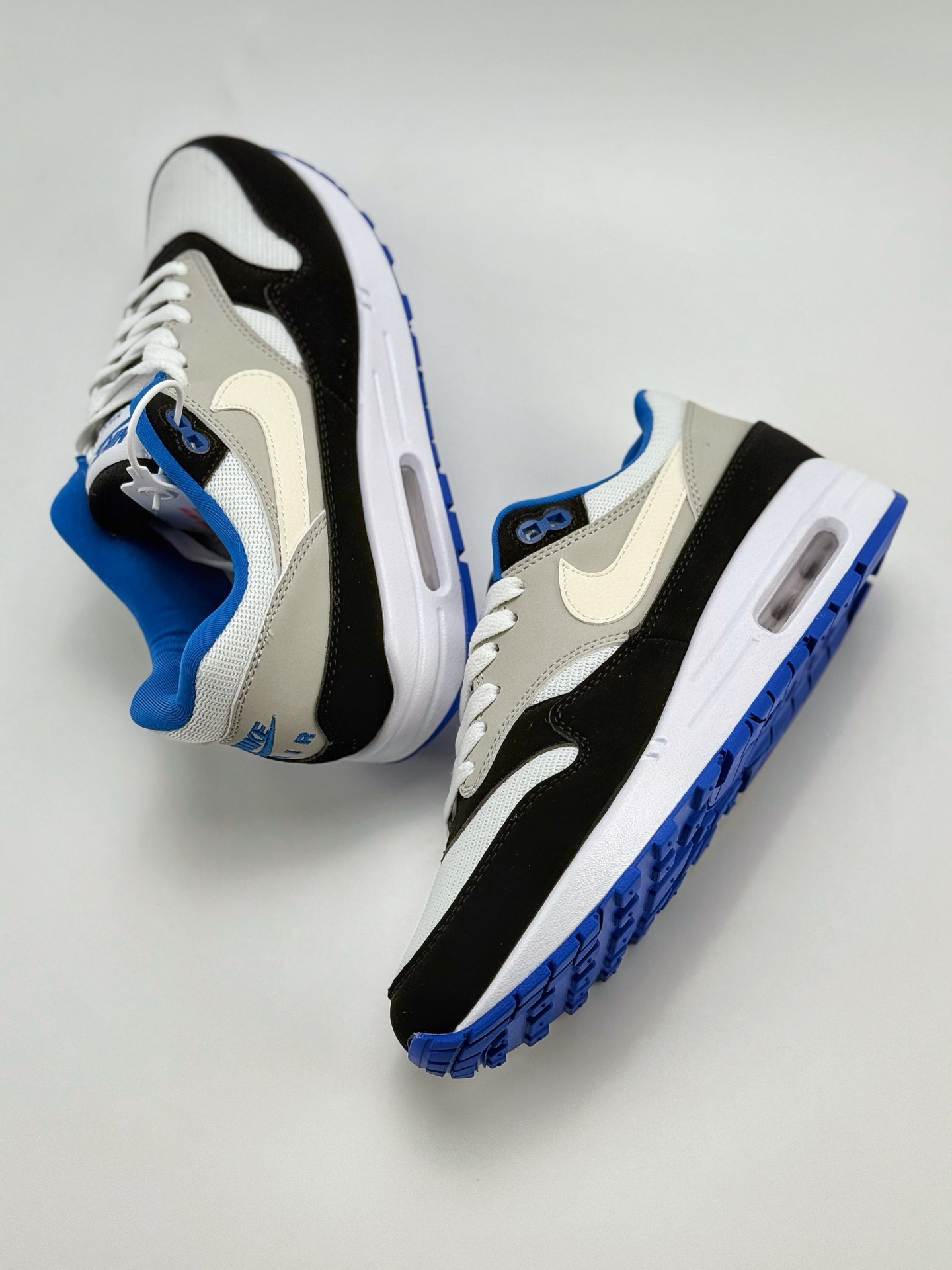 210 Nike Air Max 1 白黑篮 复古休闲跑步鞋  875855-001