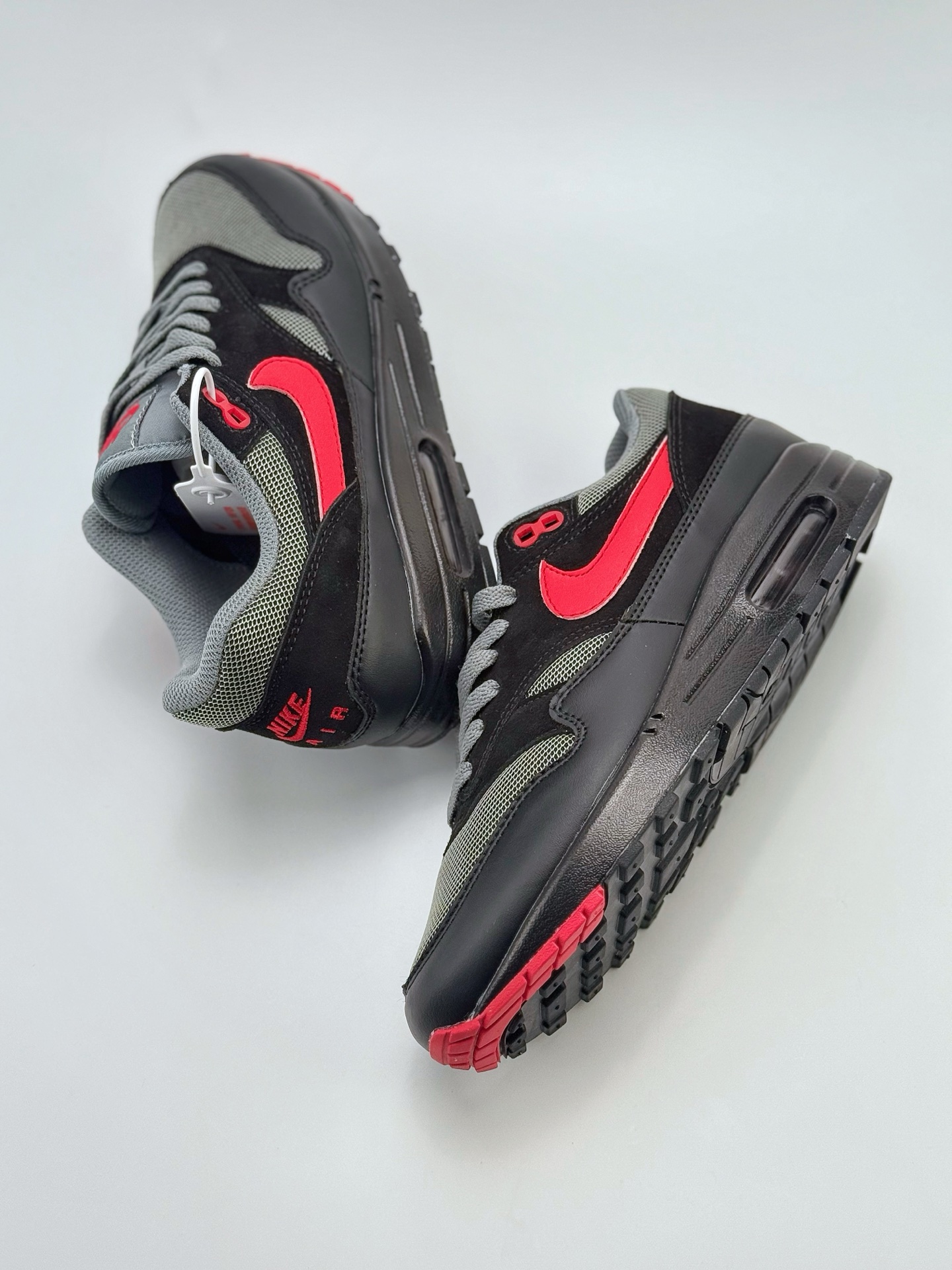 210 Nike Air Max 1 黑红 复古休闲跑步鞋 FZ5808-008