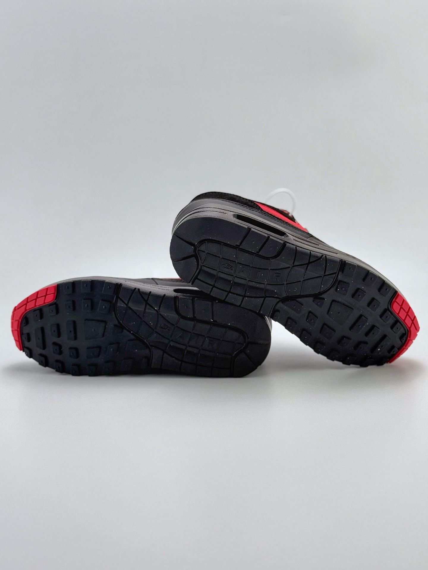 210 Nike Air Max 1 黑红 复古休闲跑步鞋 FZ5808-008
