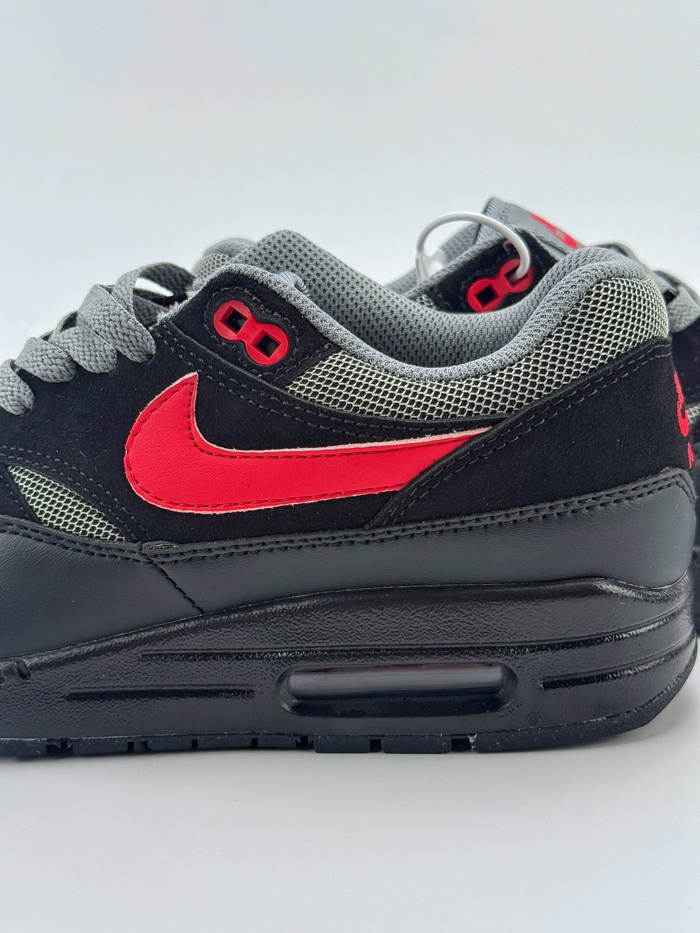 210 Nike Air Max 1 黑红 复古休闲跑步鞋 FZ5808-008