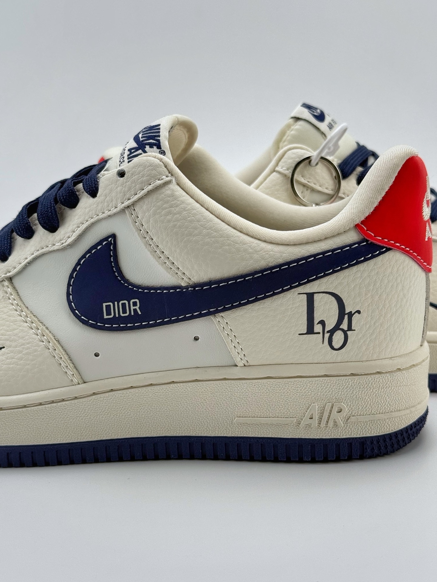 260 Nike Air Force 1 Low 07 x DIOR 白蓝小钩  KK1988-067