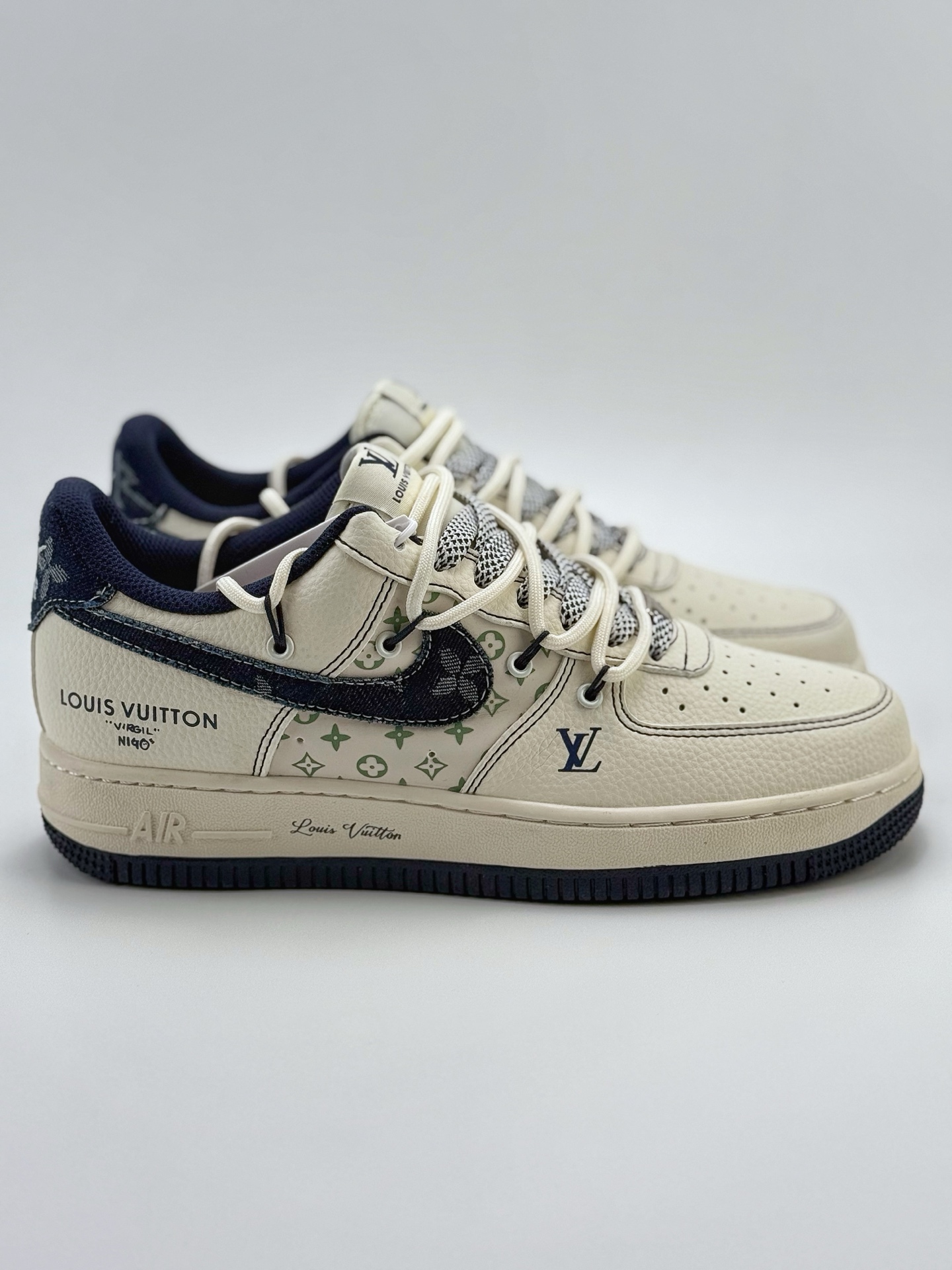 260 Nike Air Force 1 Low 07 x Louis Vuitton 白蓝牛仔绑带满天星  DM6868-060