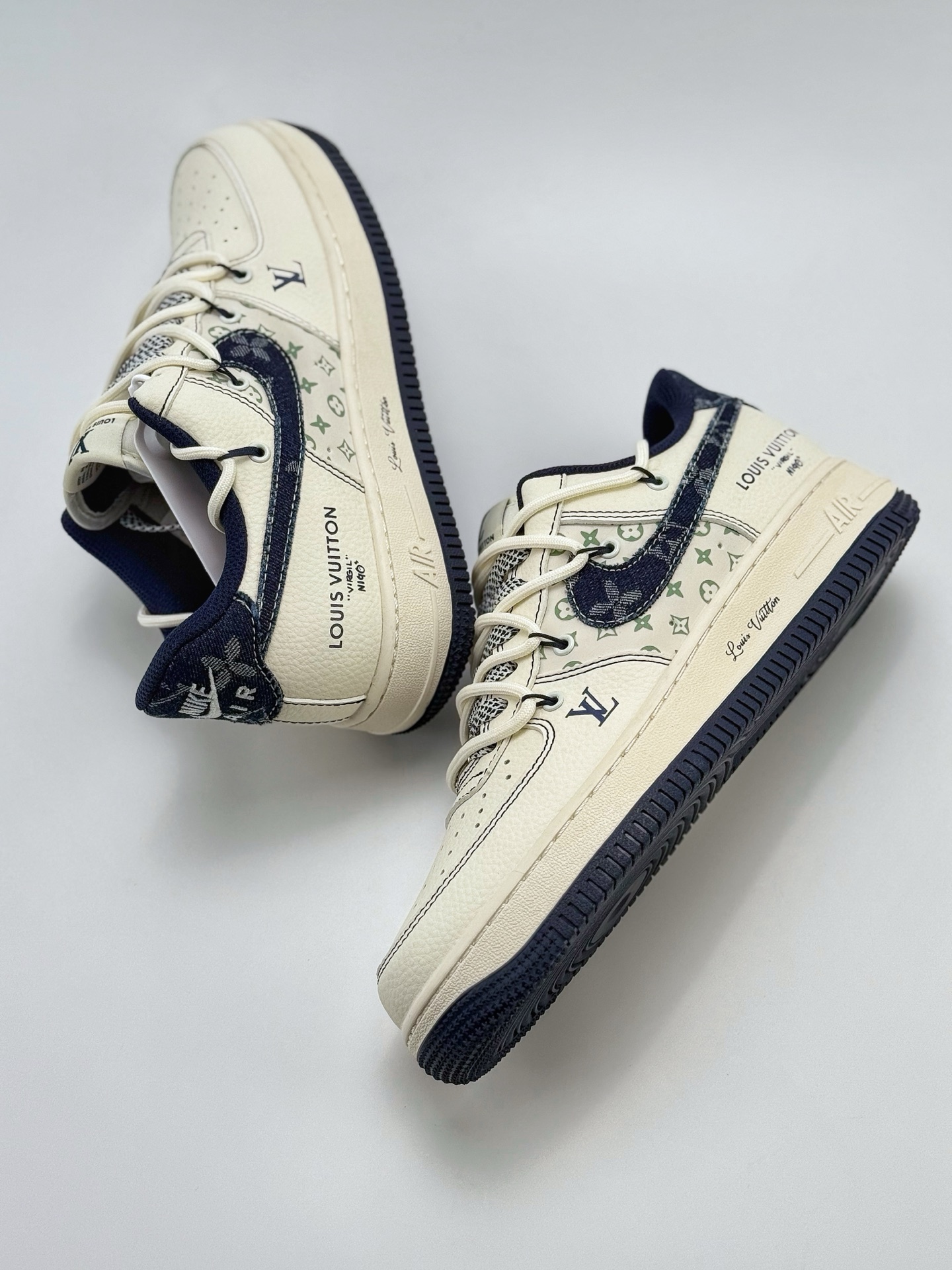 260 Nike Air Force 1 Low 07 x Louis Vuitton 白蓝牛仔绑带满天星  DM6868-060