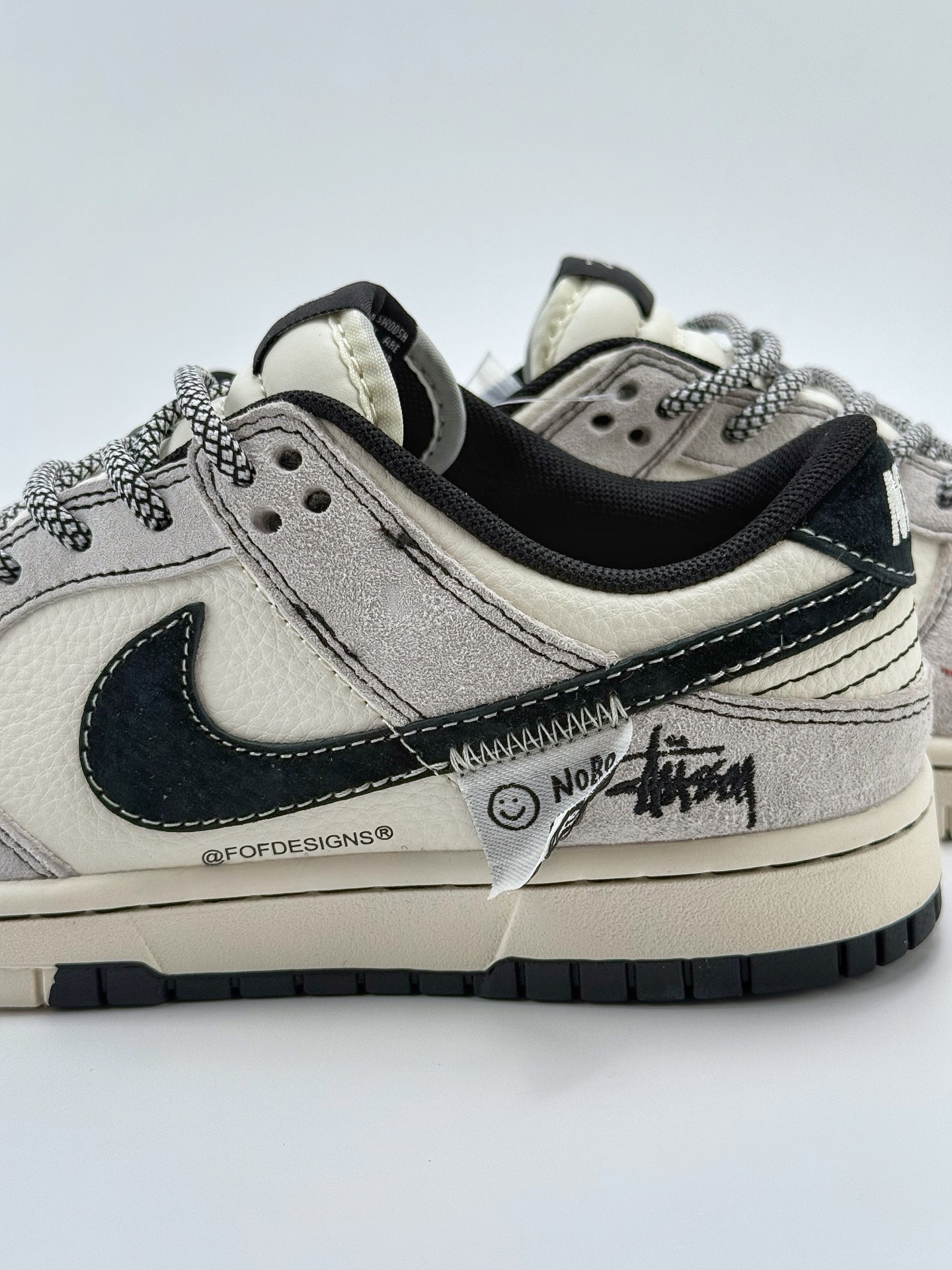280 Nike SB Dunk Low x Stussy 白黑灰双小钩满天星  YX5066-298