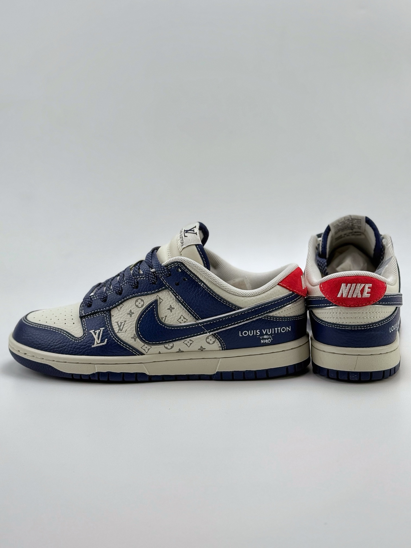 Nike SB Dunk Low x Louis Vuitton 白蓝满天星 CY5979-112