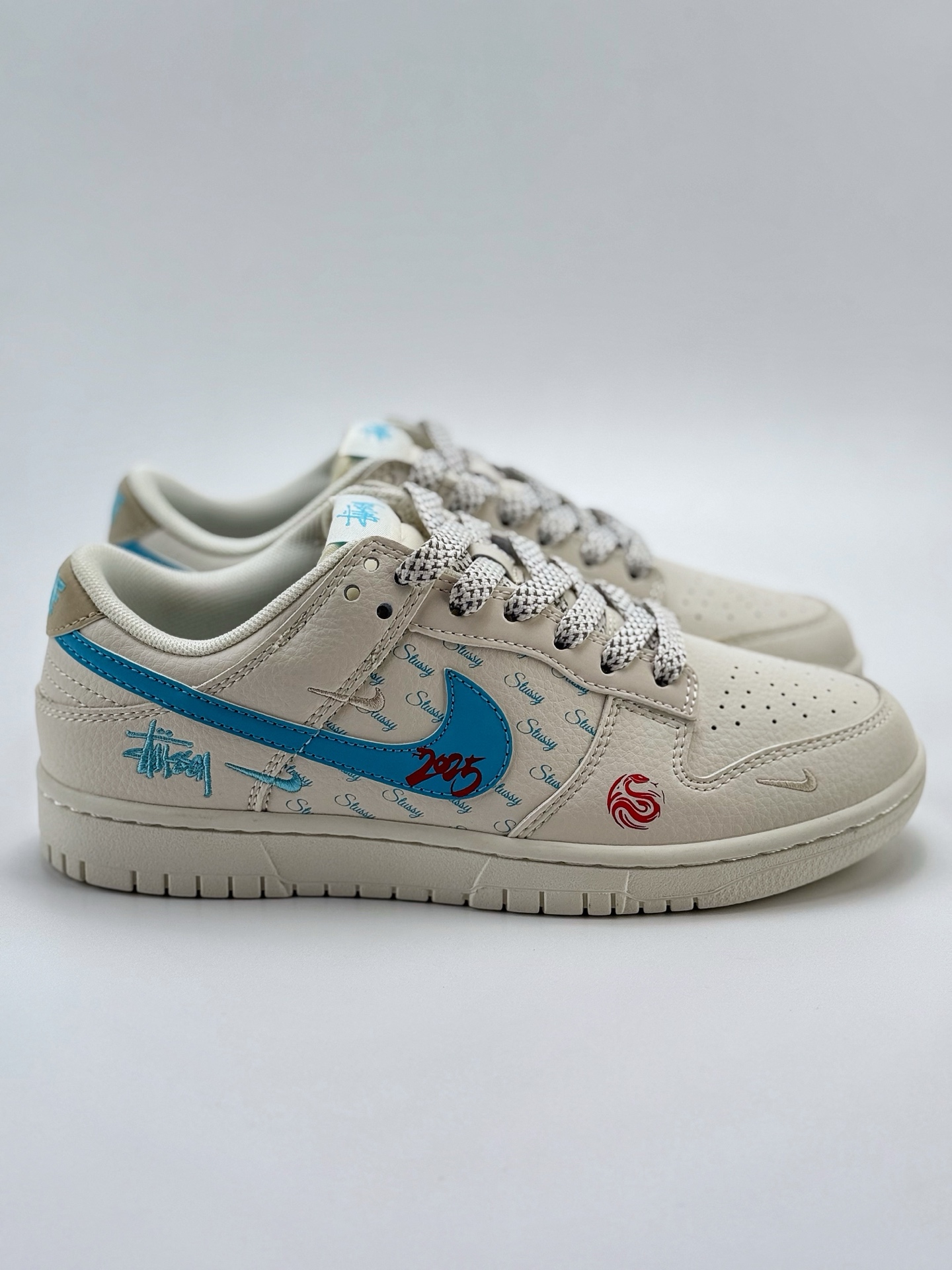 280 Nike SB Dunk Low x Stussy 白蓝三小钩满天星  SJ2068-281