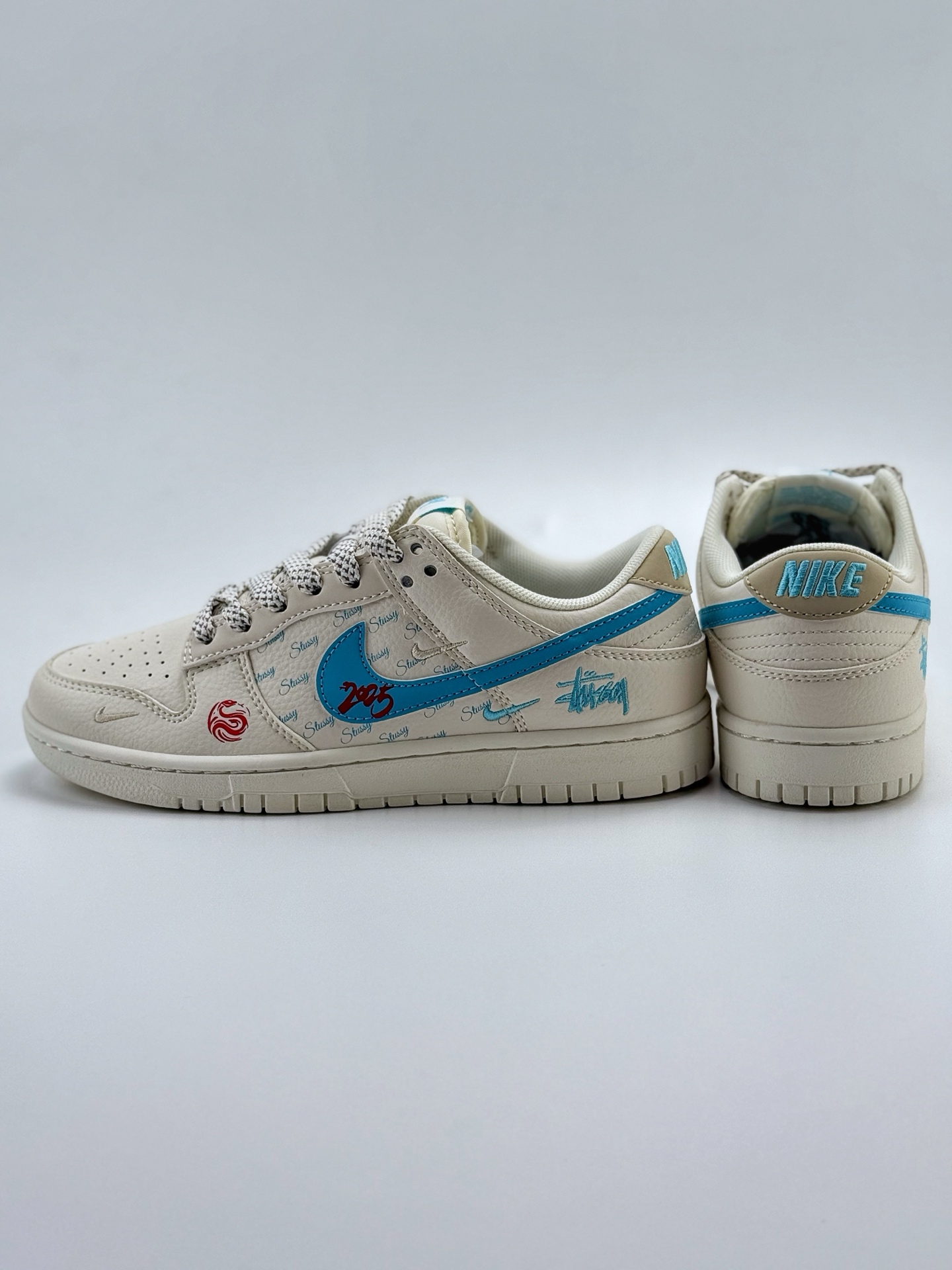 280 Nike SB Dunk Low x Stussy 白蓝三小钩满天星  SJ2068-281