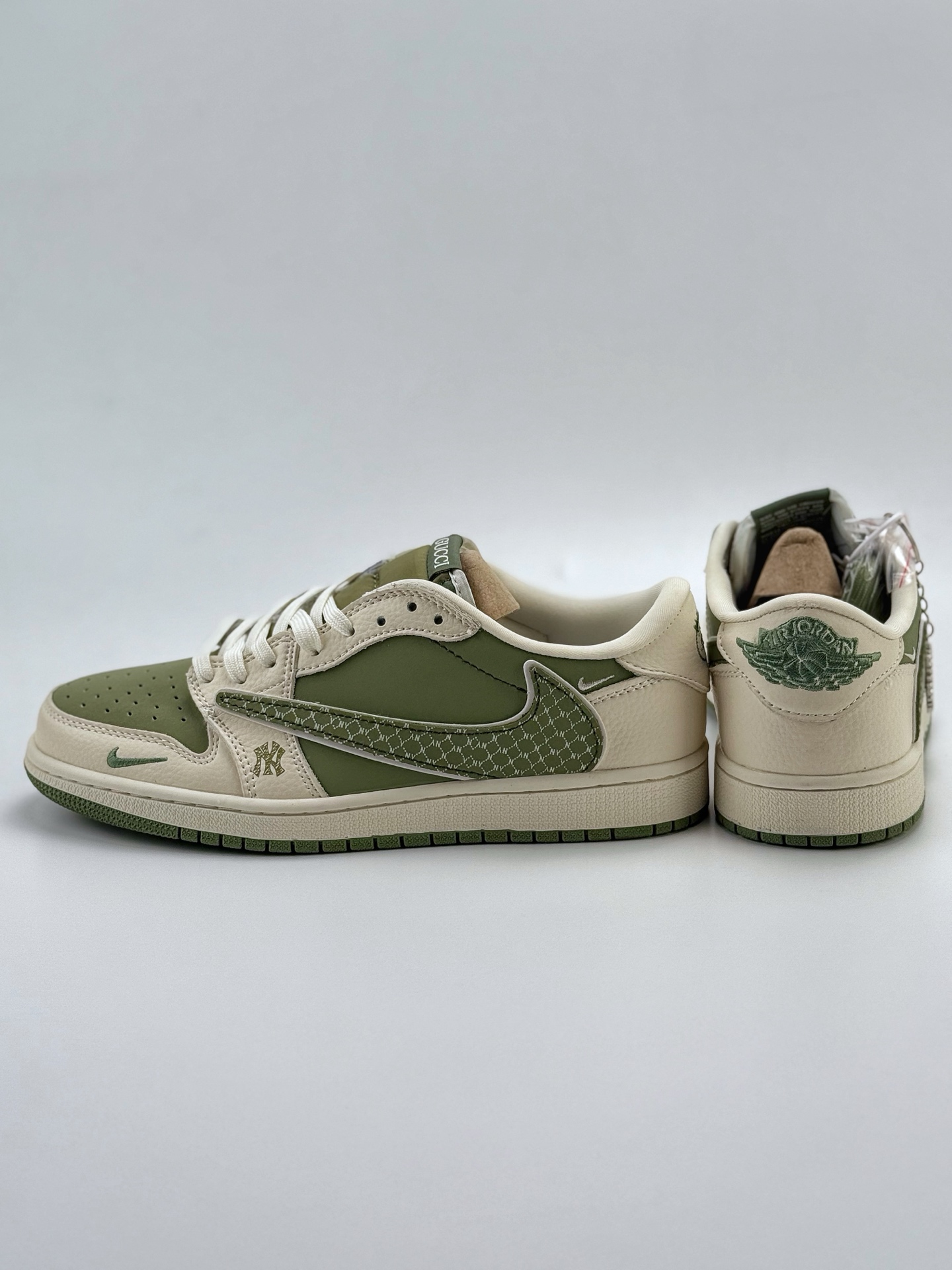 280 Travis Scott x Nike Air Jordan 1 Low x GUCCI x MLB Air Jordan 1 Low 反转白绿小钩倒钩  XS2024-017