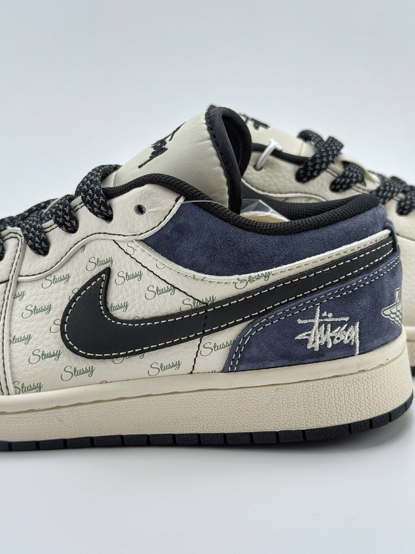 240 Air Jordan 1 Retro Low x Stussy 白蓝黑小钩满天星   XS6086-017