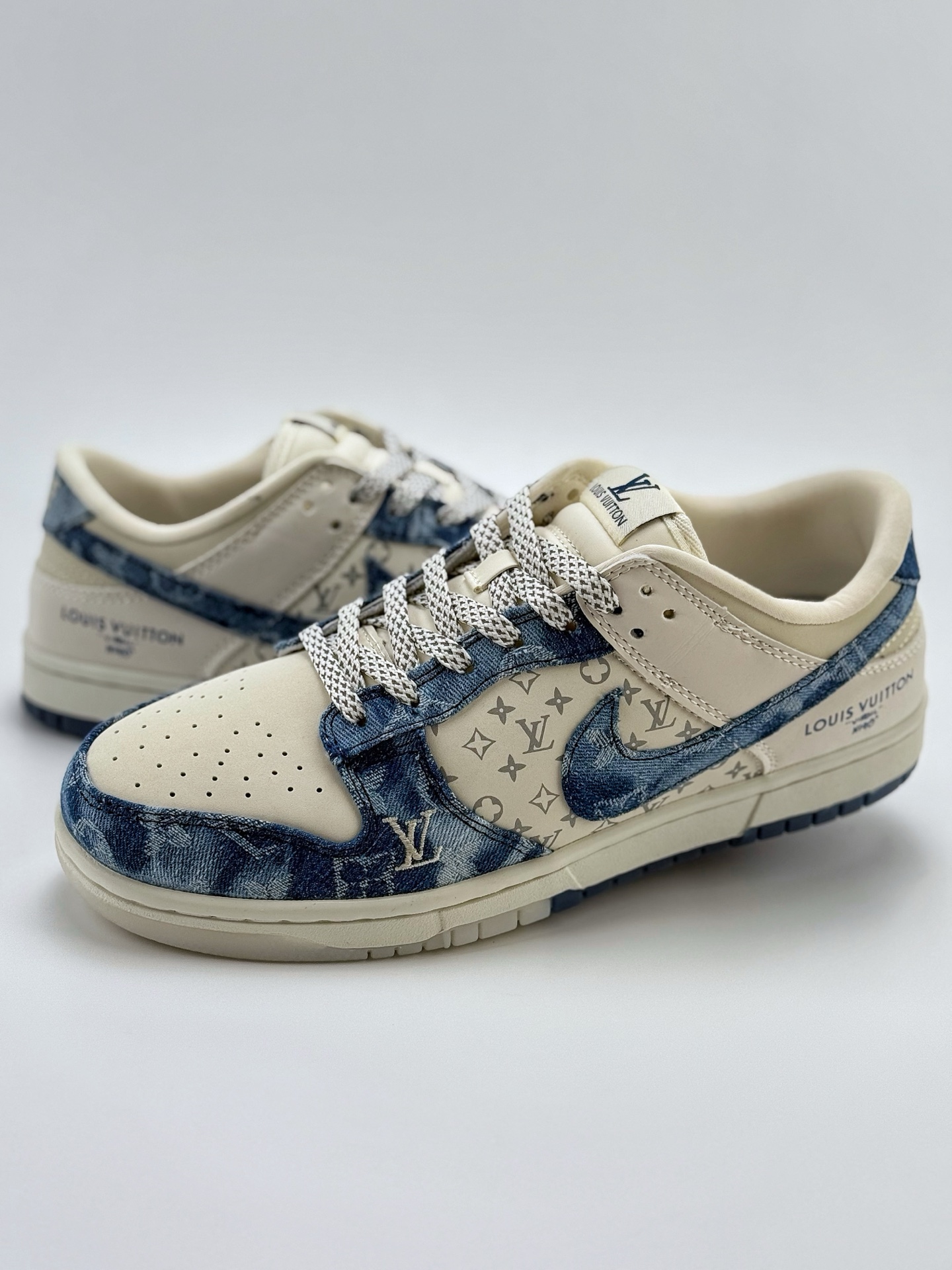 280 Nike SB Dunk Low x Louis Vuitton 白蓝牛仔布满天星 CH8311-287