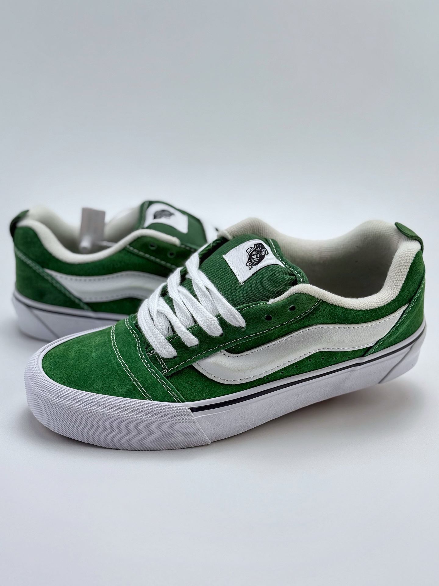 140 新款发售Vans Knu Skool 百搭休闲 防滑减震低帮 板鞋